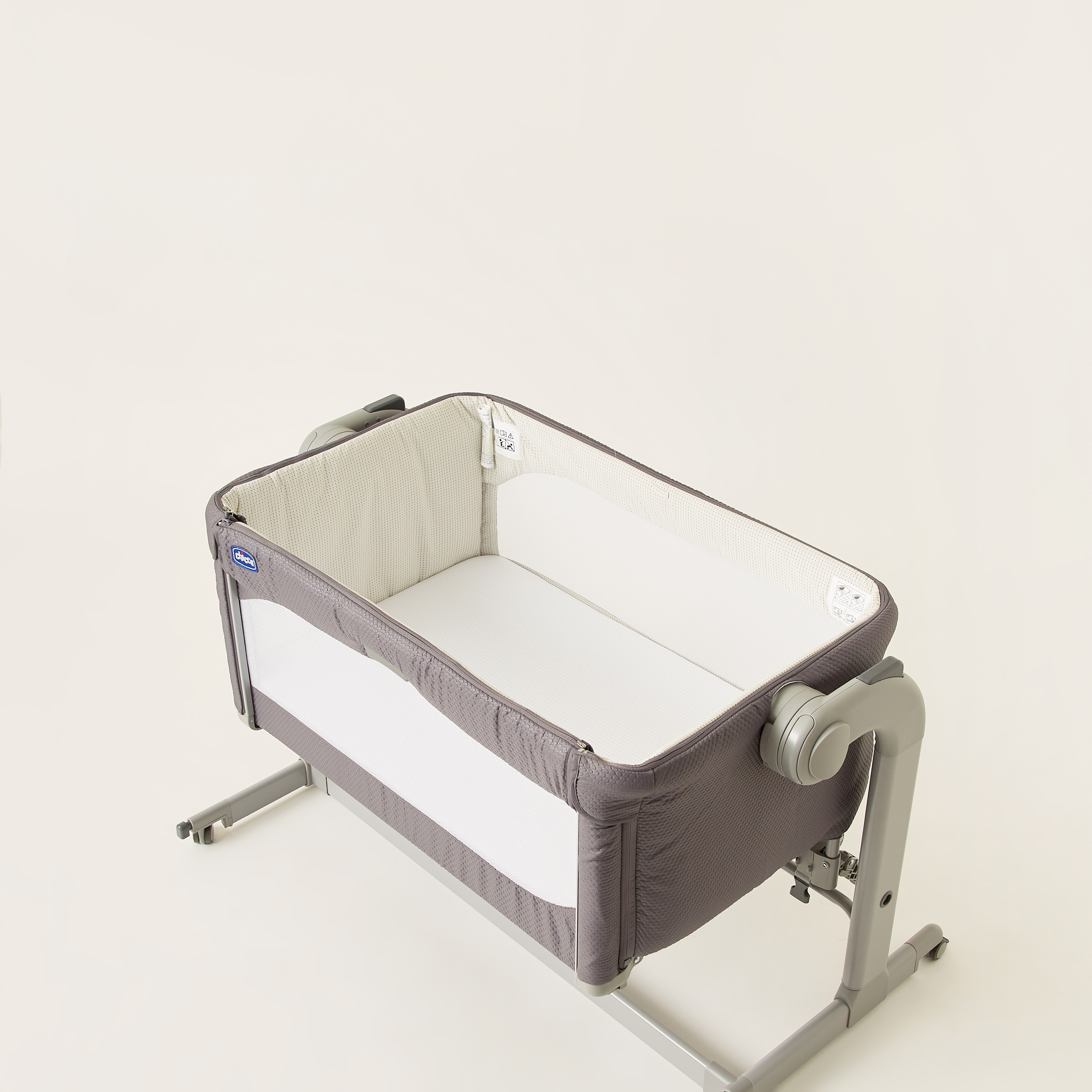 Chicco Next 2 me Magic Co-Sleeping Crib - Moon Grey-baby-nursery-furniture-cribsandbeds-bassinets-image-7