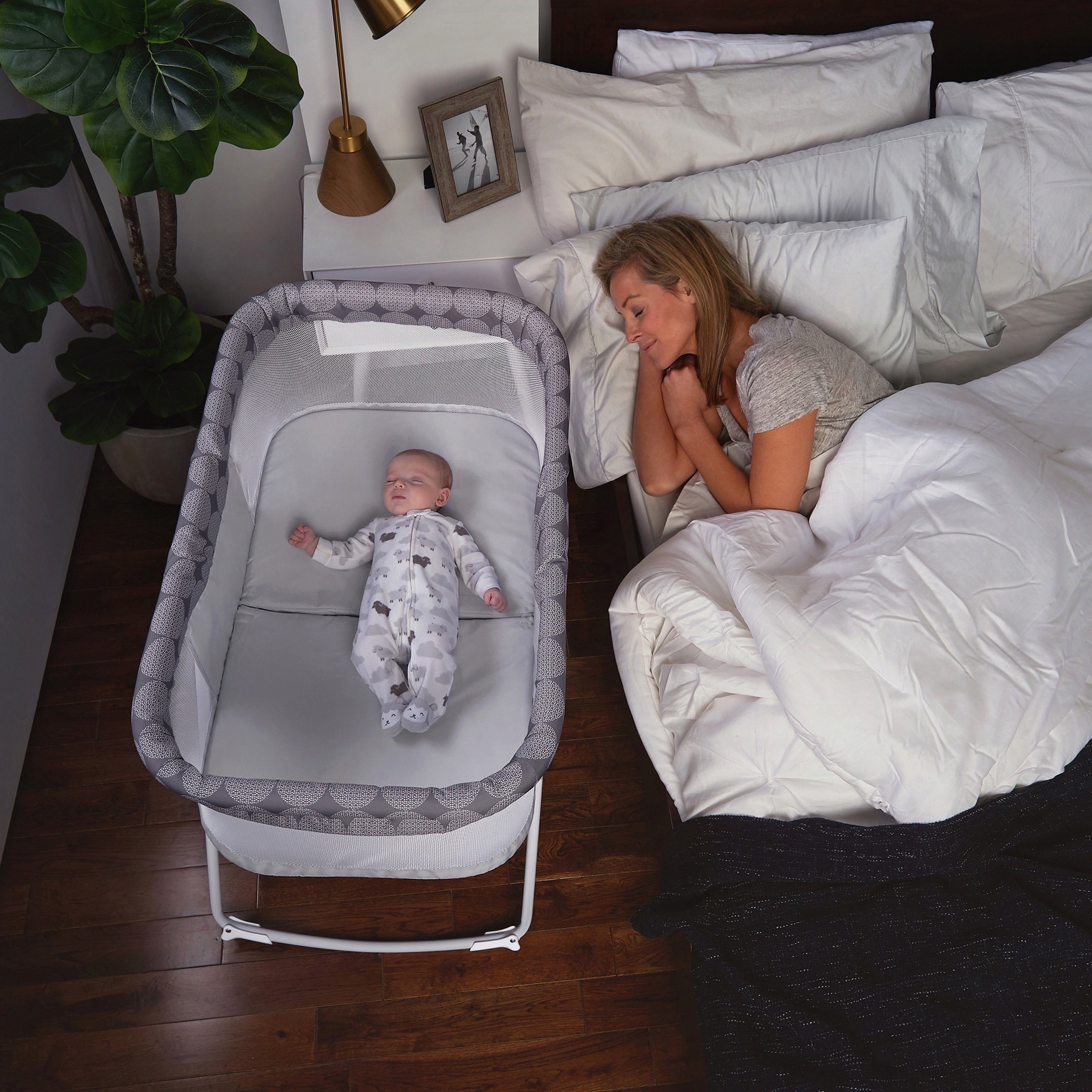 Ingenuity foldaway rocking bassinet weight limit best sale