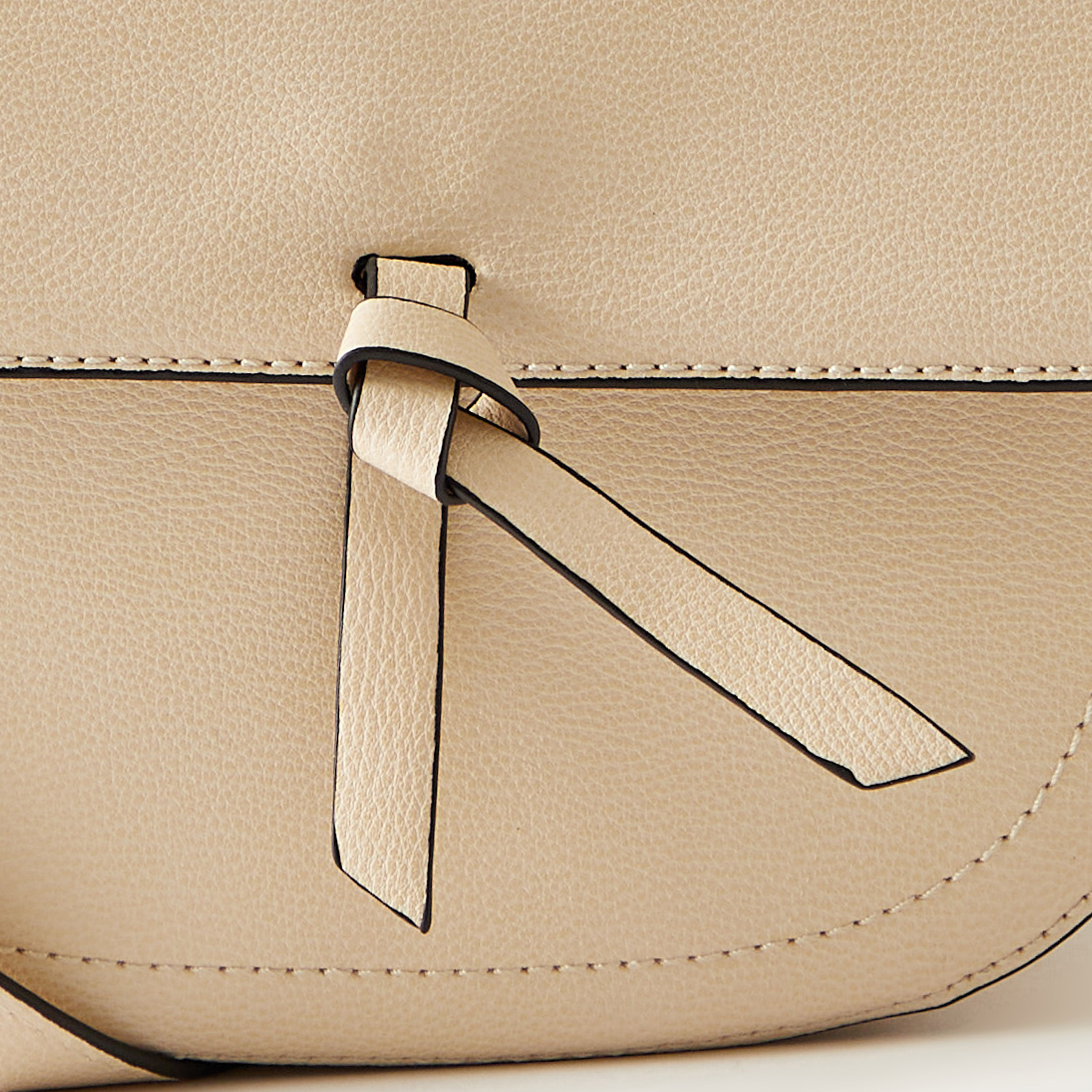 شنطة كروس بودي بارزة الملمس من ساشا بتفاصيل عقدة-women-bagsandwallets-handbags-image-6
