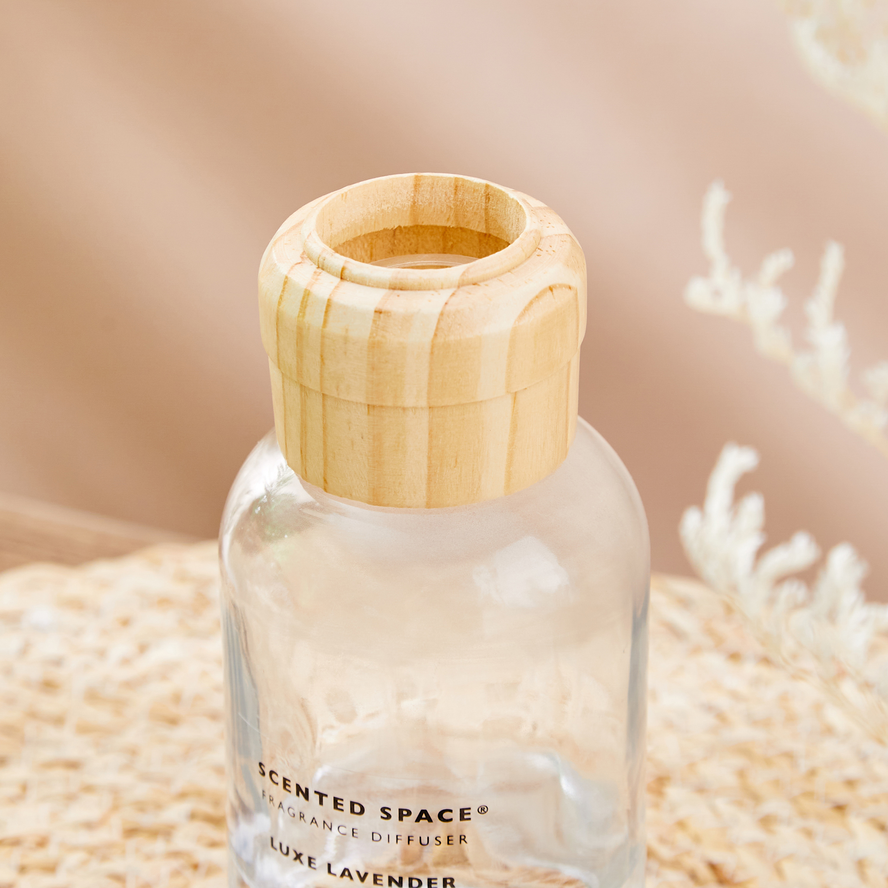 Scented Space Luxe Lavender Reed Diffuser - 200 ml-household-homefragrance-reeddiffusers-image-3