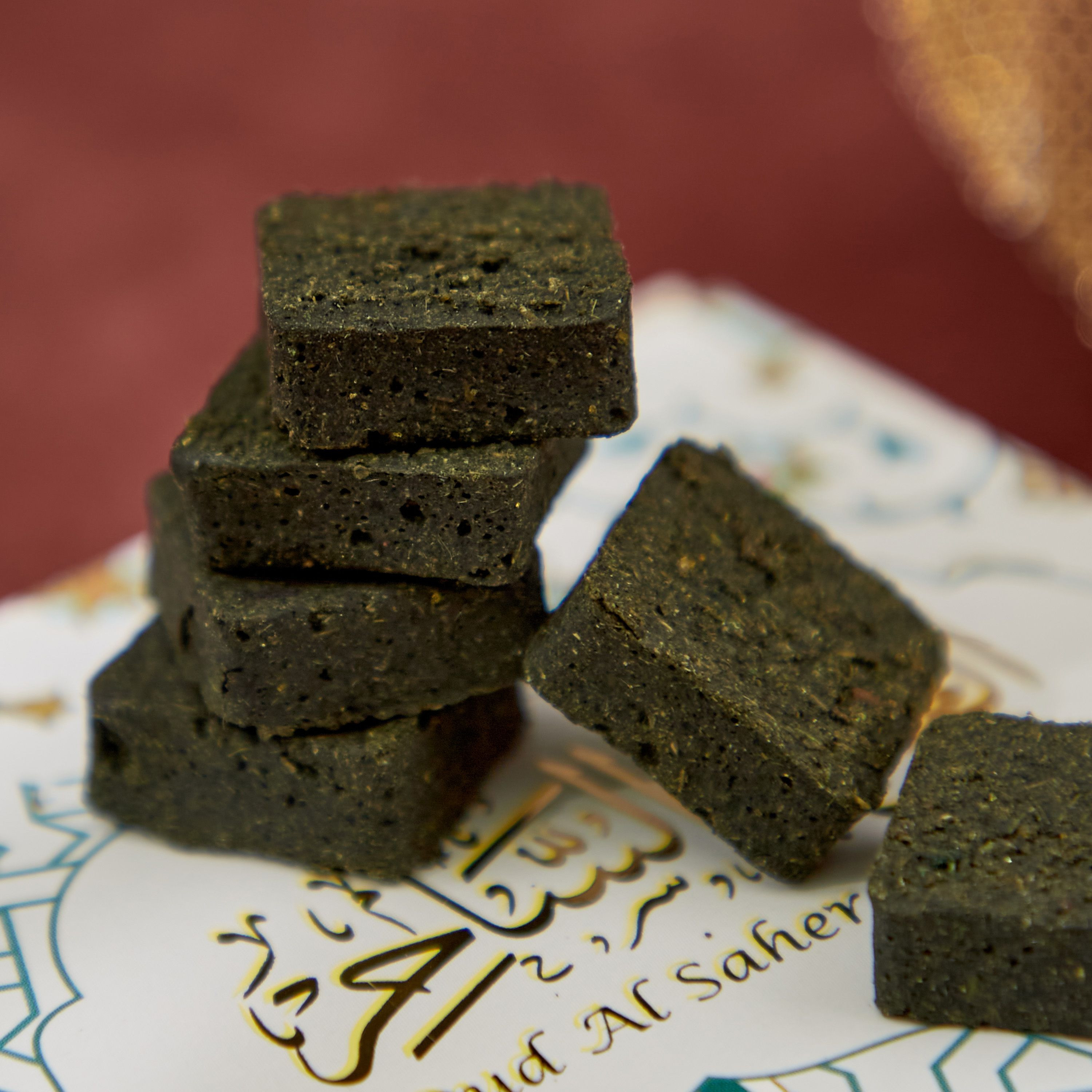 Dukhni Oud Al Saher Bakhoor Tray - 18 gms-household-homefragrance-potpourri-image-2
