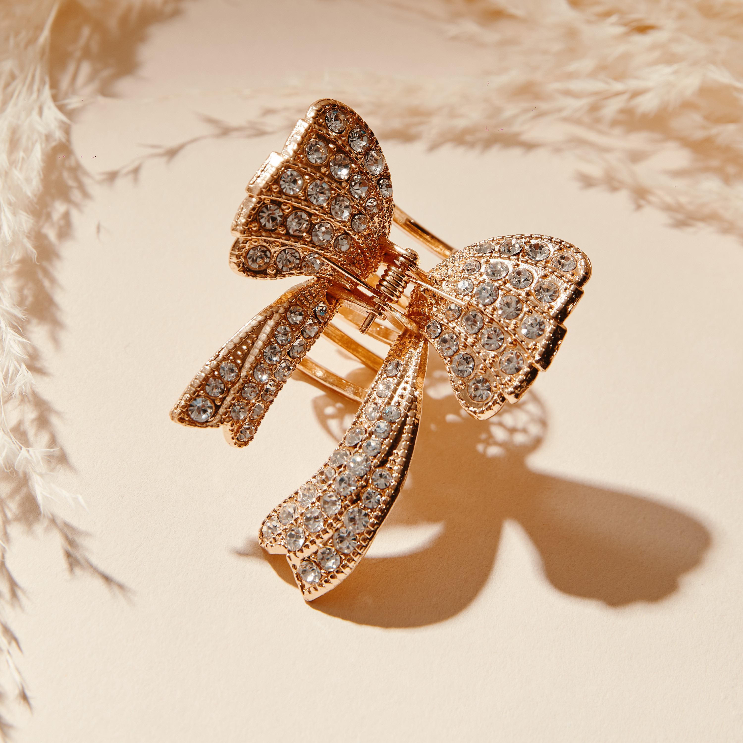Butterfly Shaped Hair Clamp with Studded Detail-women-hairaccessories-clamps-image-1