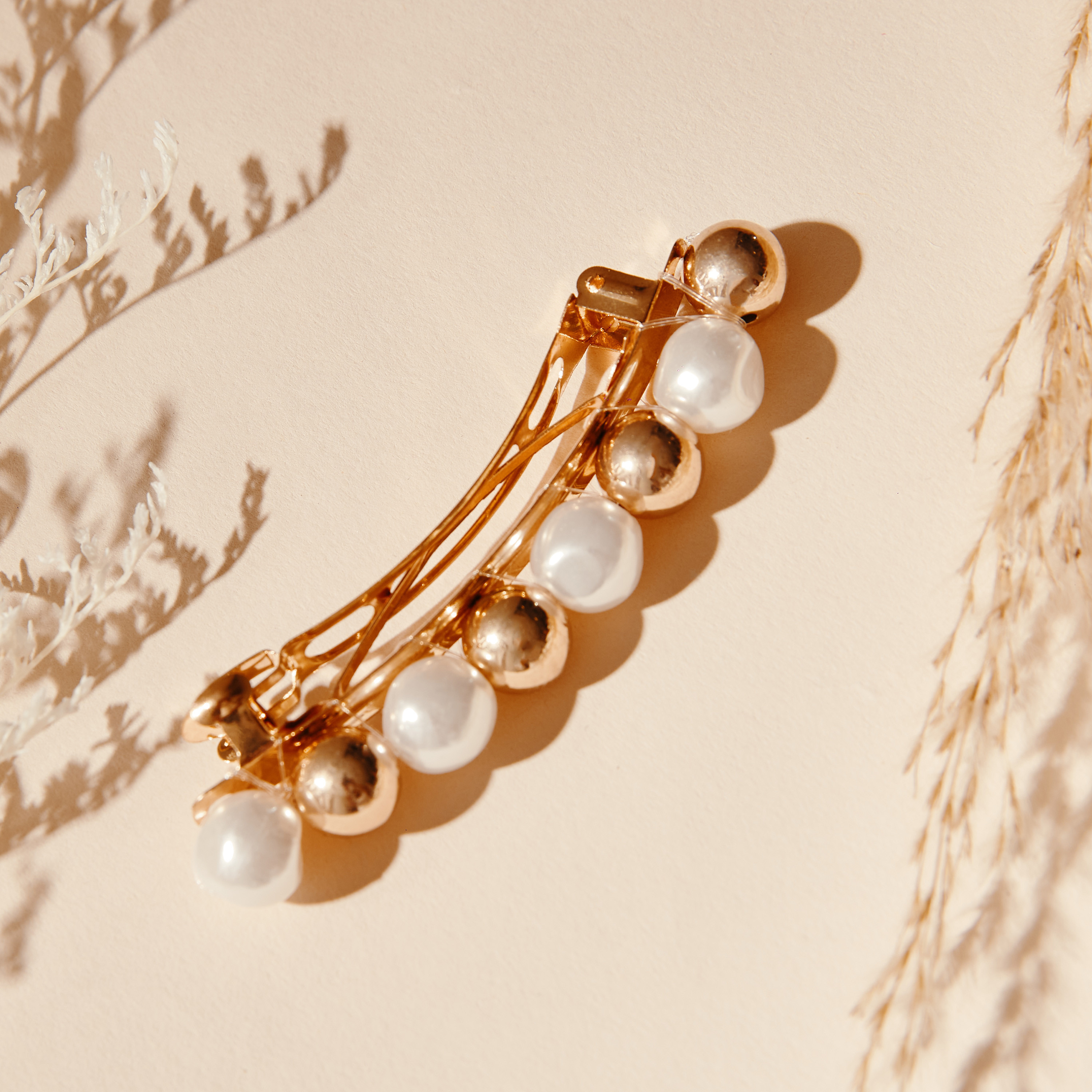 Embellished Barrette Clip-women-hairaccessories-clips-image-1