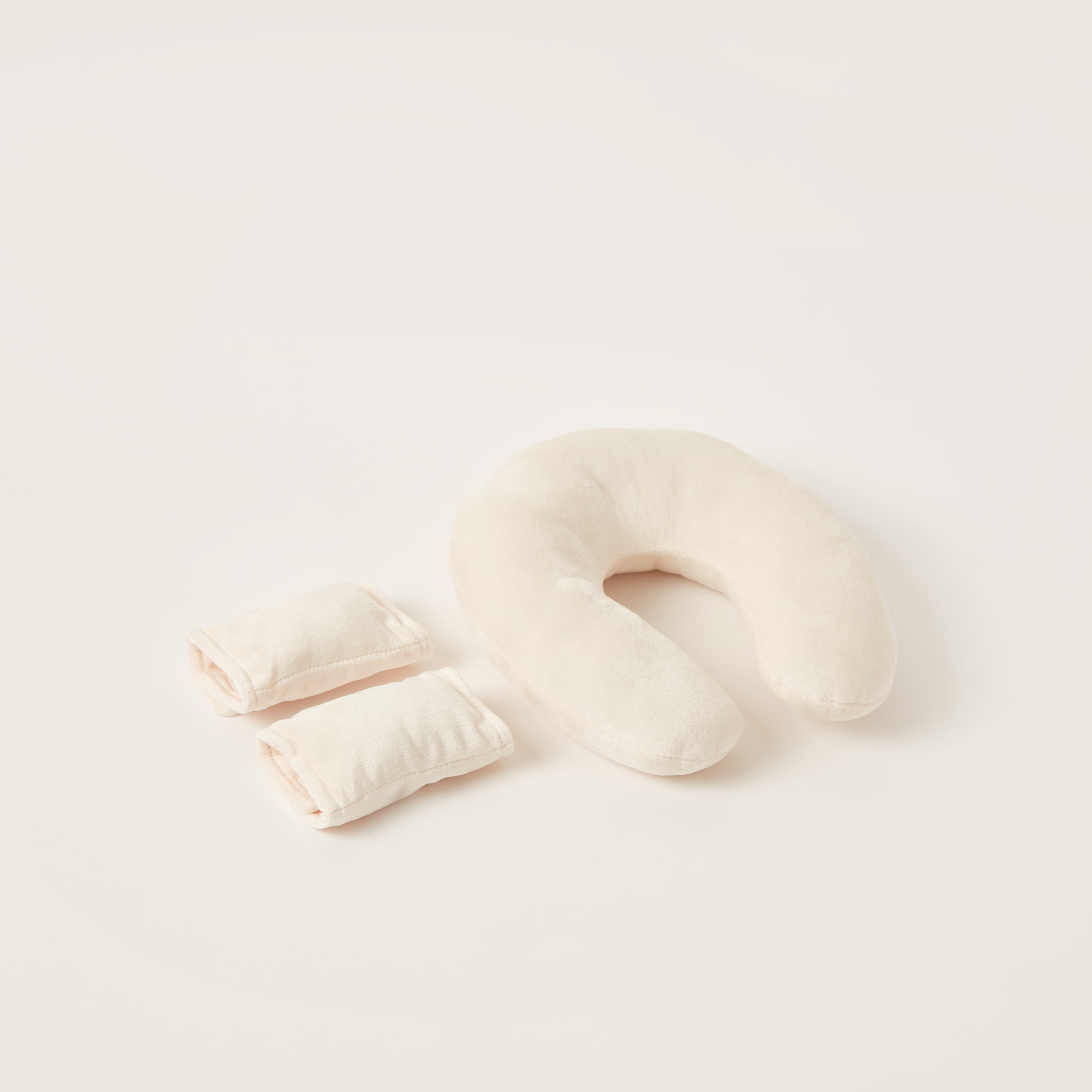 White store neck pillow