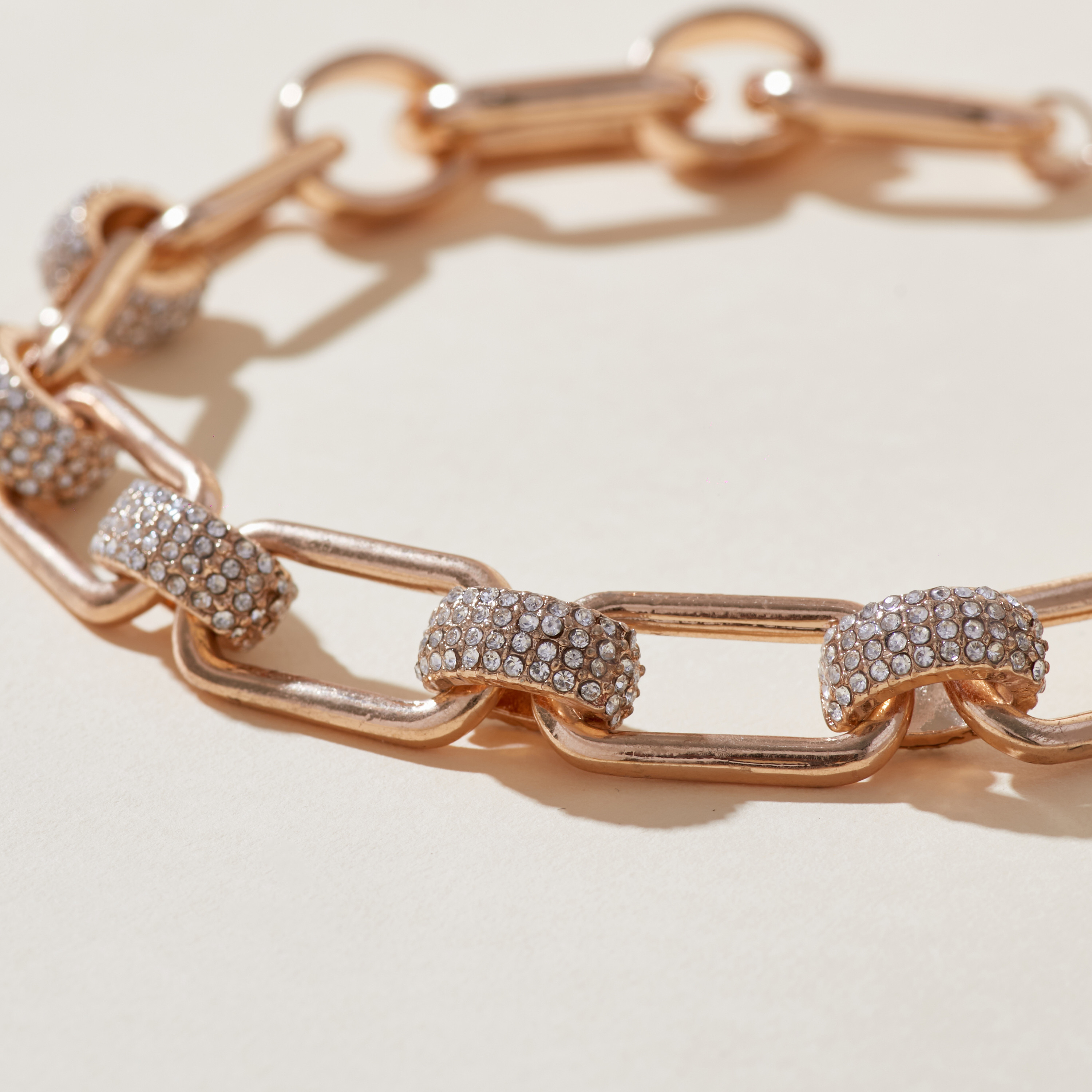 Embellished Chunky Chain Necklace with Lobster Clasp Closure-women-watchesandjewellery-jewellery-necklacesandpendants-image-3