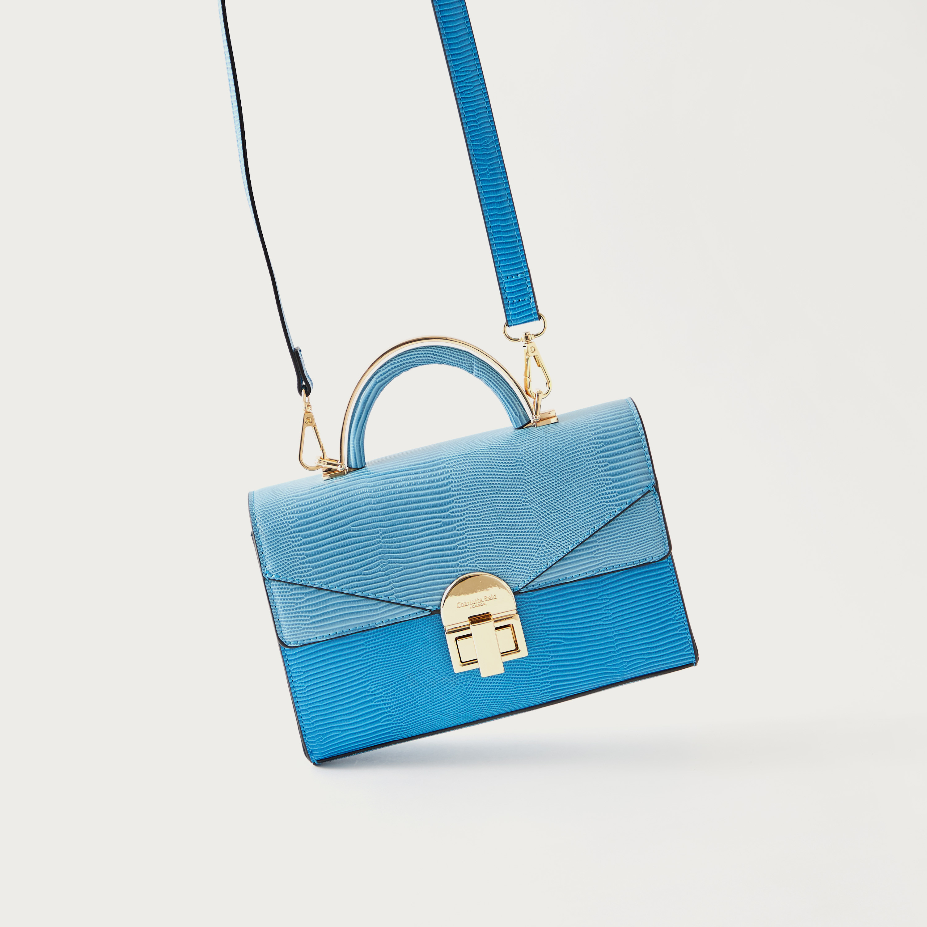 شنطة ساتشل بملمس جلد حيوانات بارز من شارلوت ريد-women-bagsandwallets-handbags-image-2