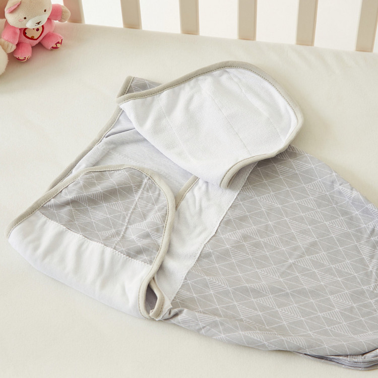 SwaddleMe Blanket with Zip Closure