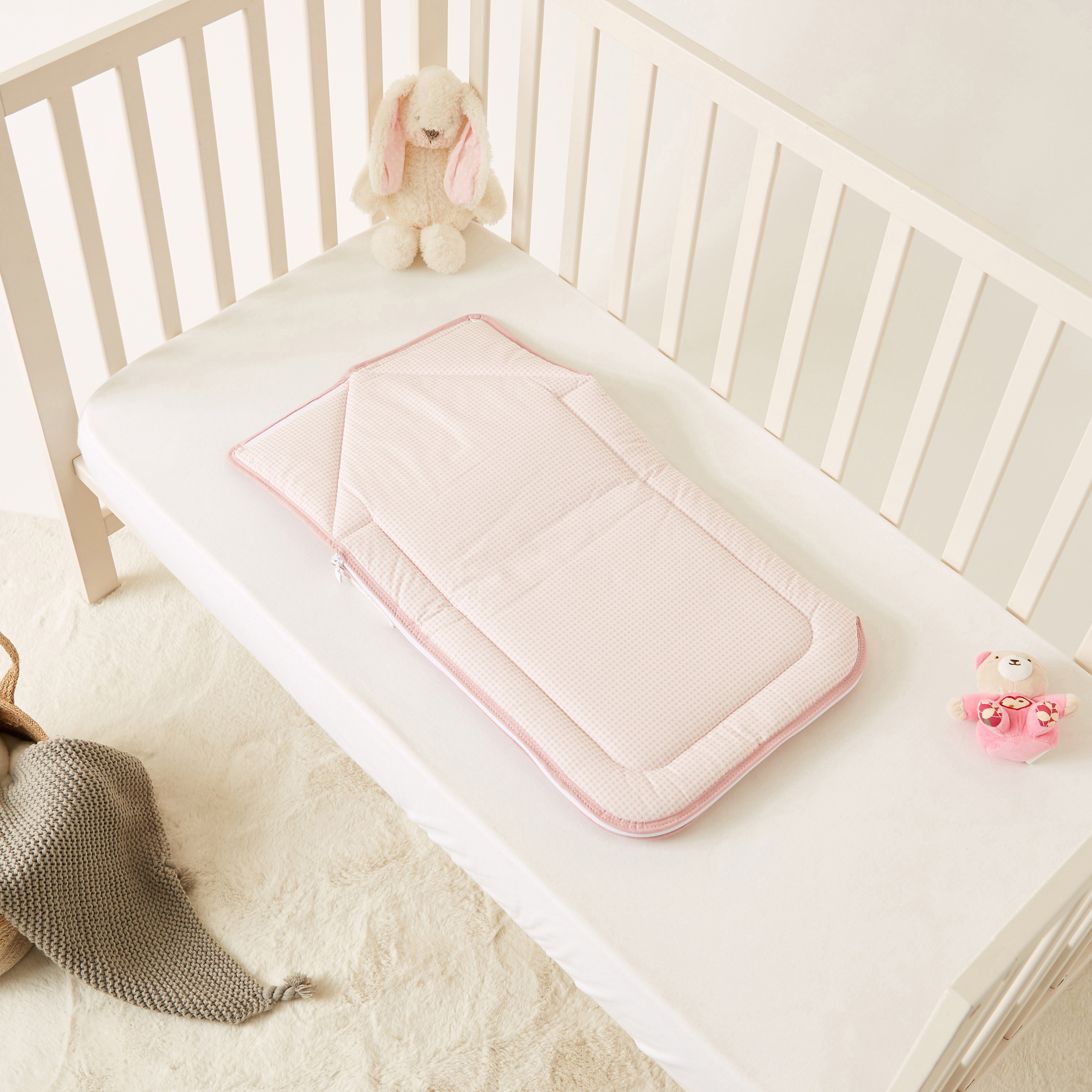 Cambrass Nest Bag with Zipper Closure-baby-nursery-babybedding-image-2
