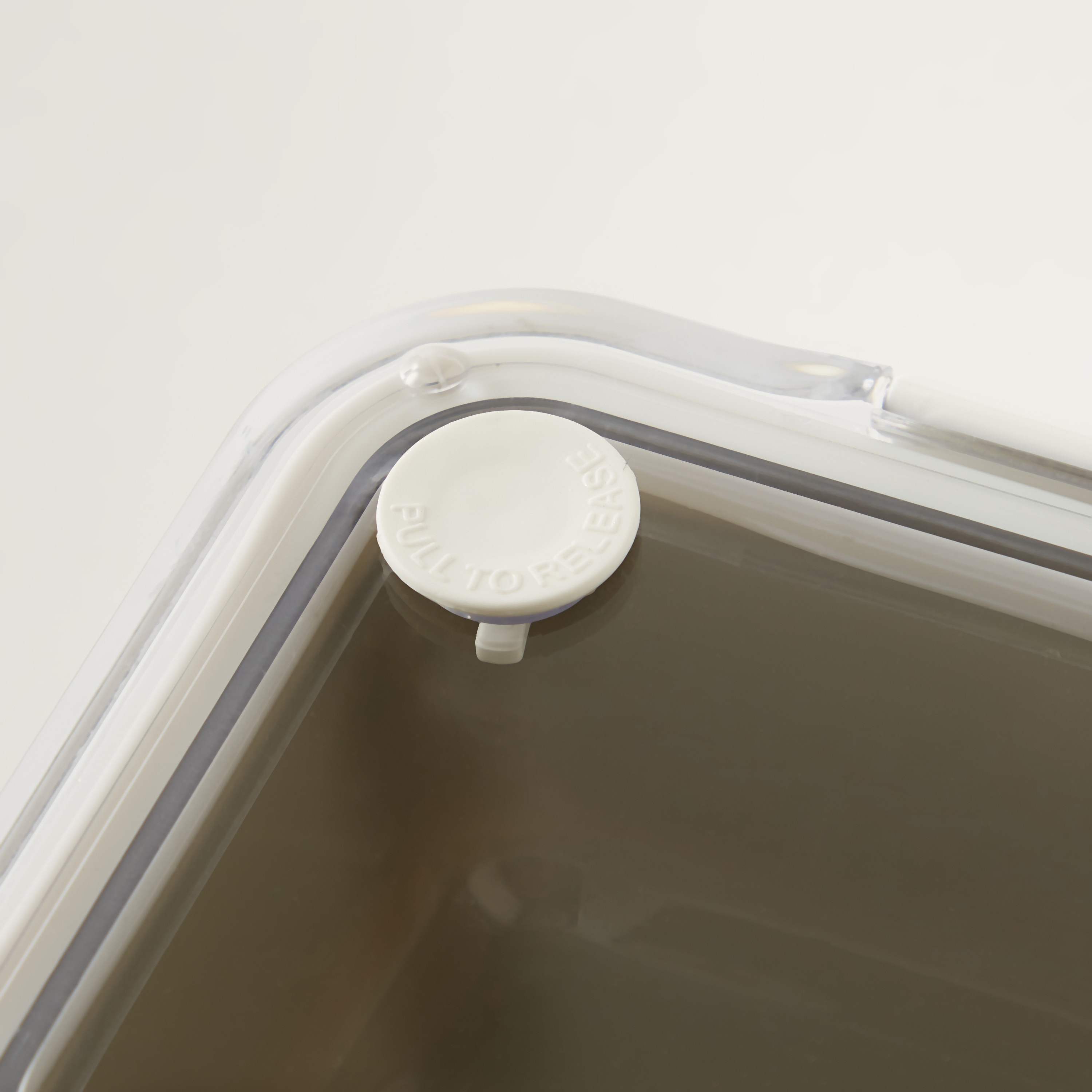 GLOO Layered Lunch Box with Clip Lock Lid and Fork-school-lunchessentials-lunchboxes-image-2