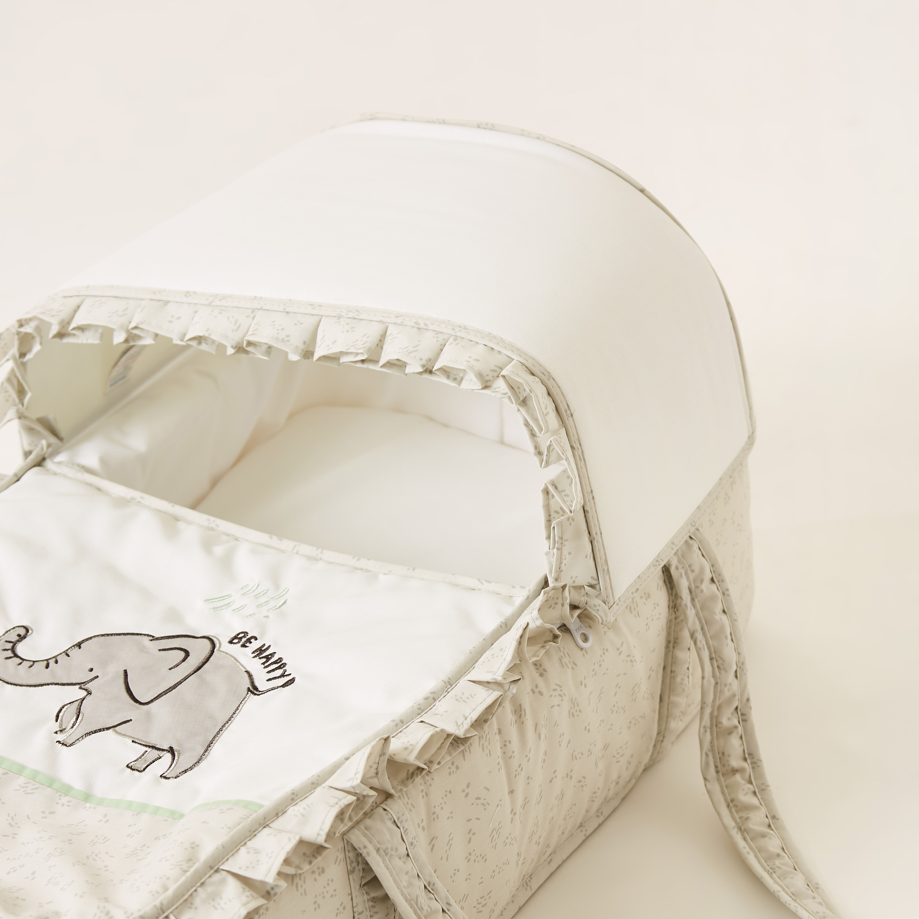 Juniors Carry Cot-baby-gear-carrycots-image-6