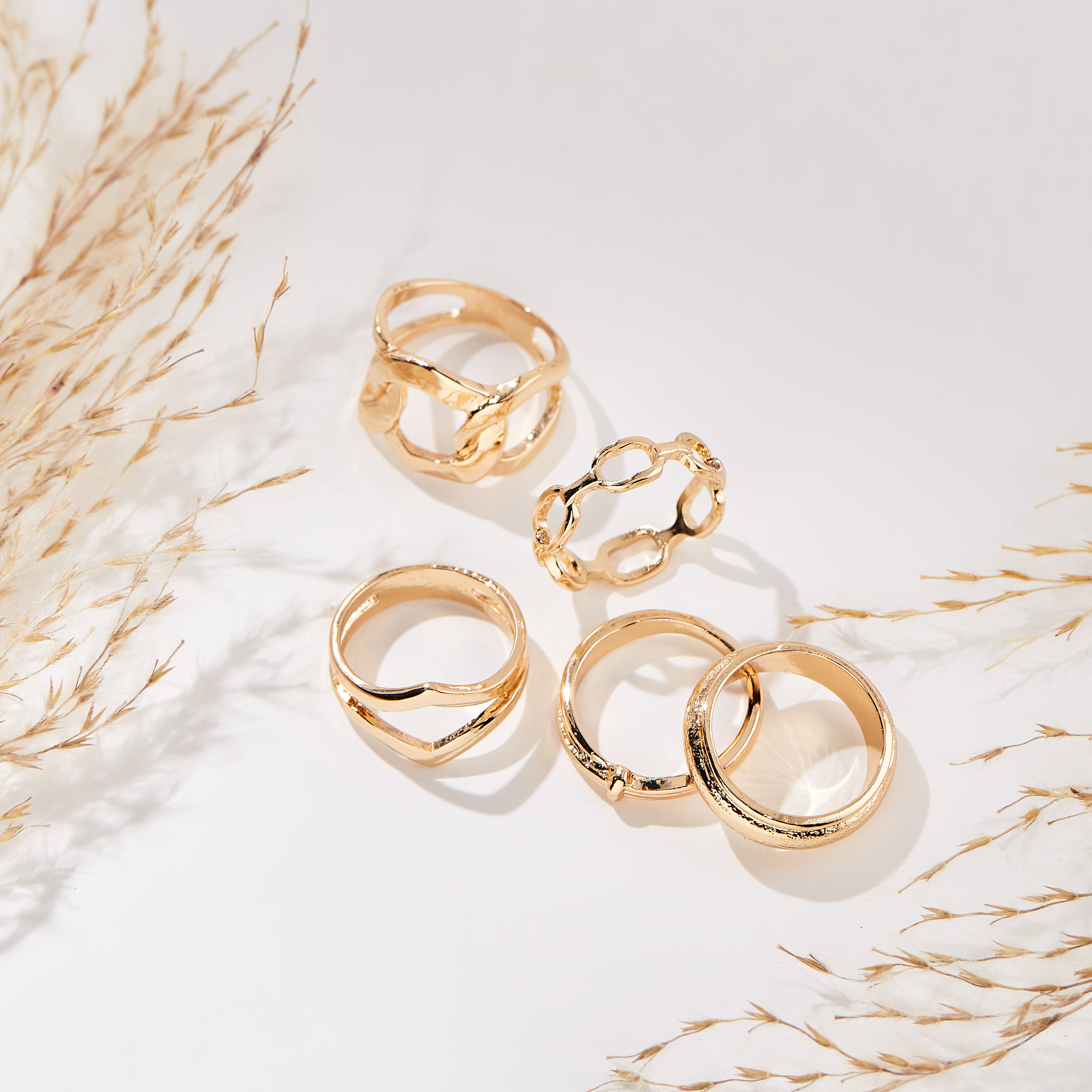 Assorted Metallic Ring - Set of 5-women-watchesandjewellery-jewellery-rings-image-1