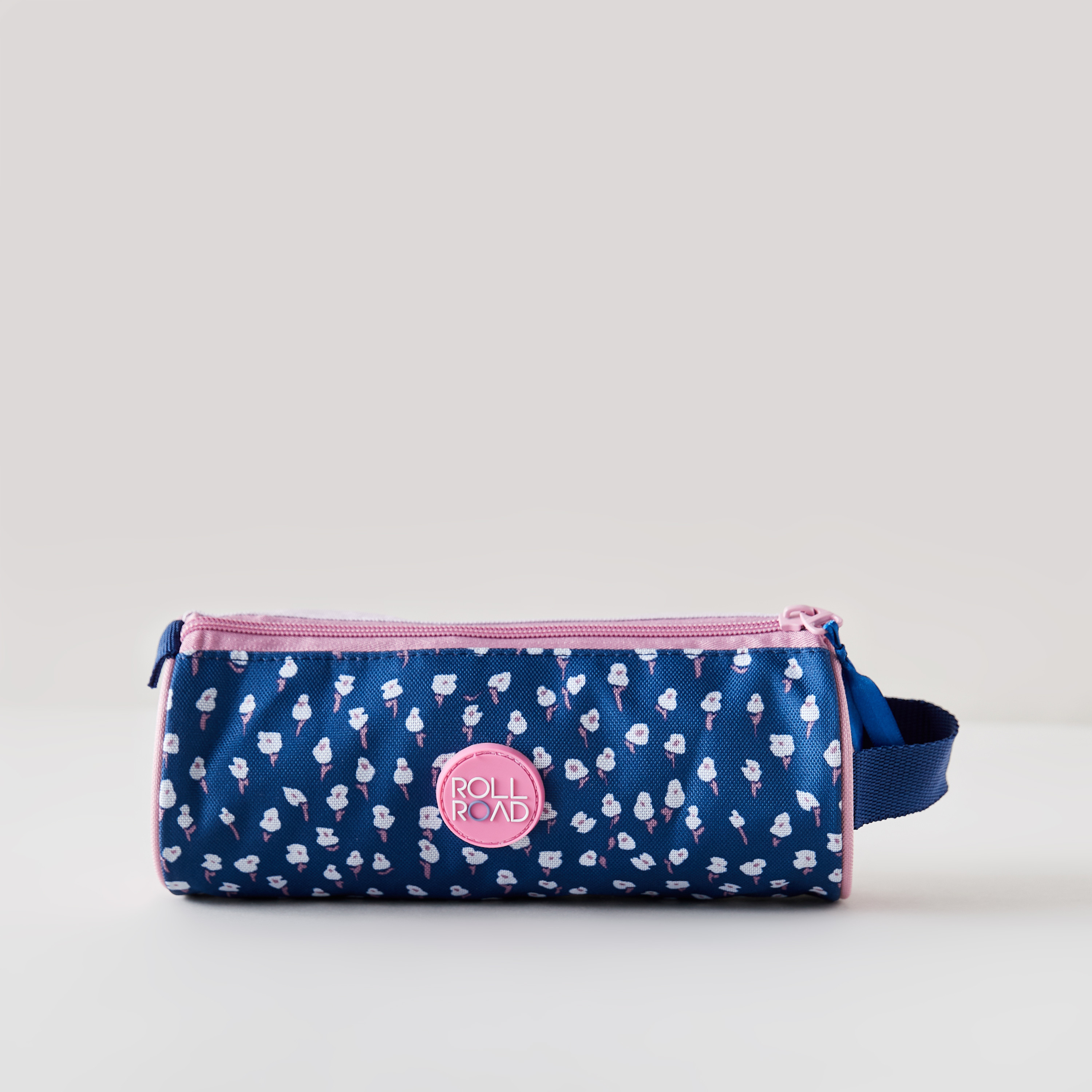 مقلمة منقوشة بسحاب إغلاق ومقبض من رول رود-school-stationery-pencilcases-image-1