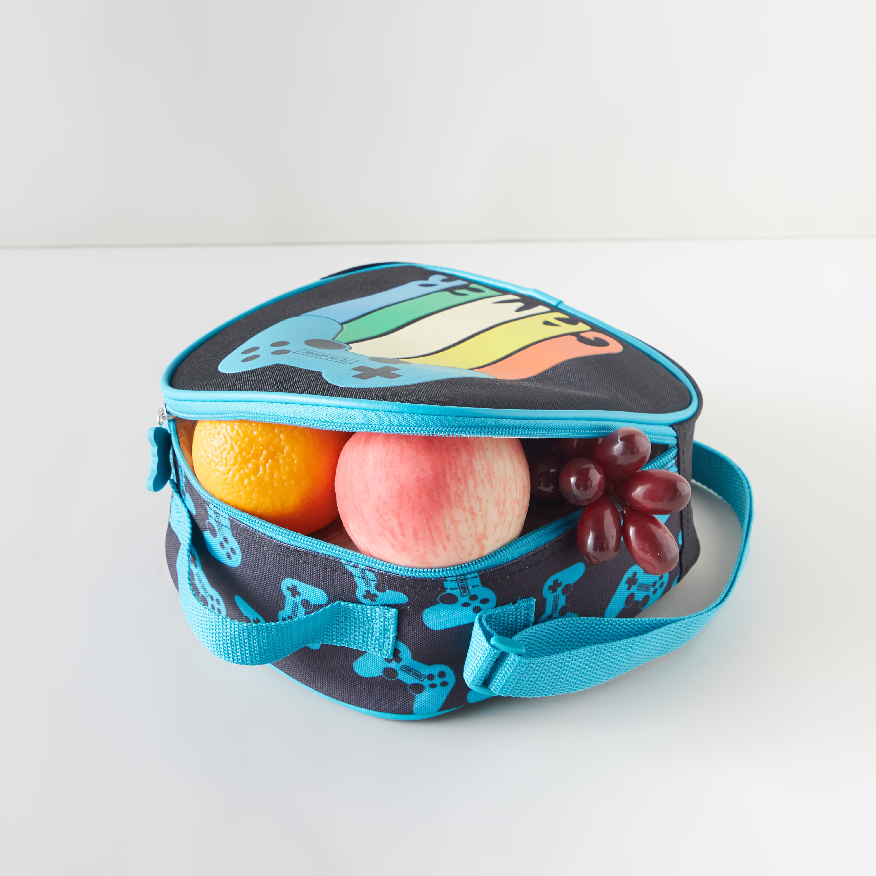 SAMI STUDIO Printed Lunch Bag with Adjustable Strap and Zip Closure-school-lunchessentials-lunchbags-image-2