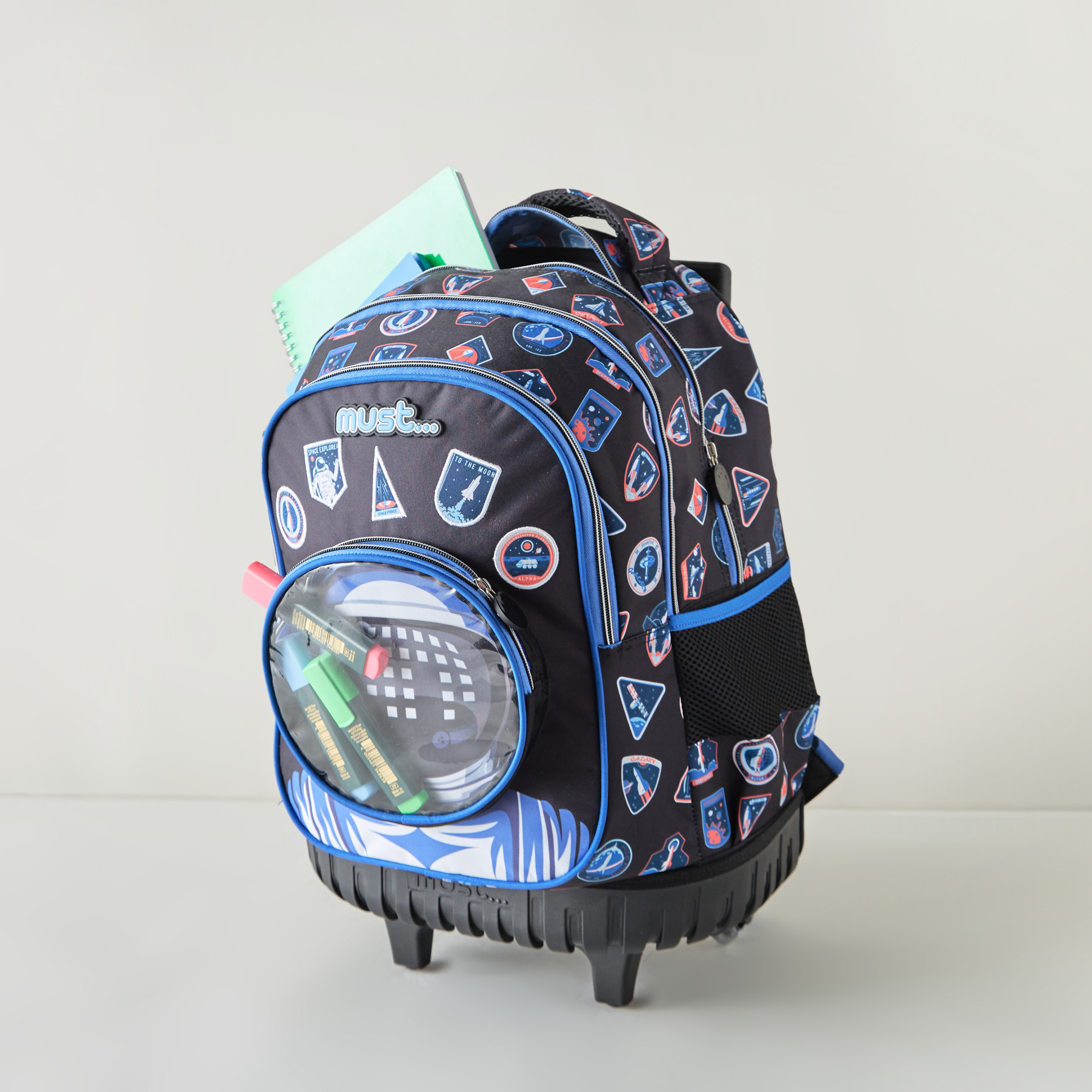 شنطة ظهر ترولي بمقبض قابل للسحب وطبعات من ماست - 34x20x45 سم-school-bagsandbackpacks-trolleybags-image-2