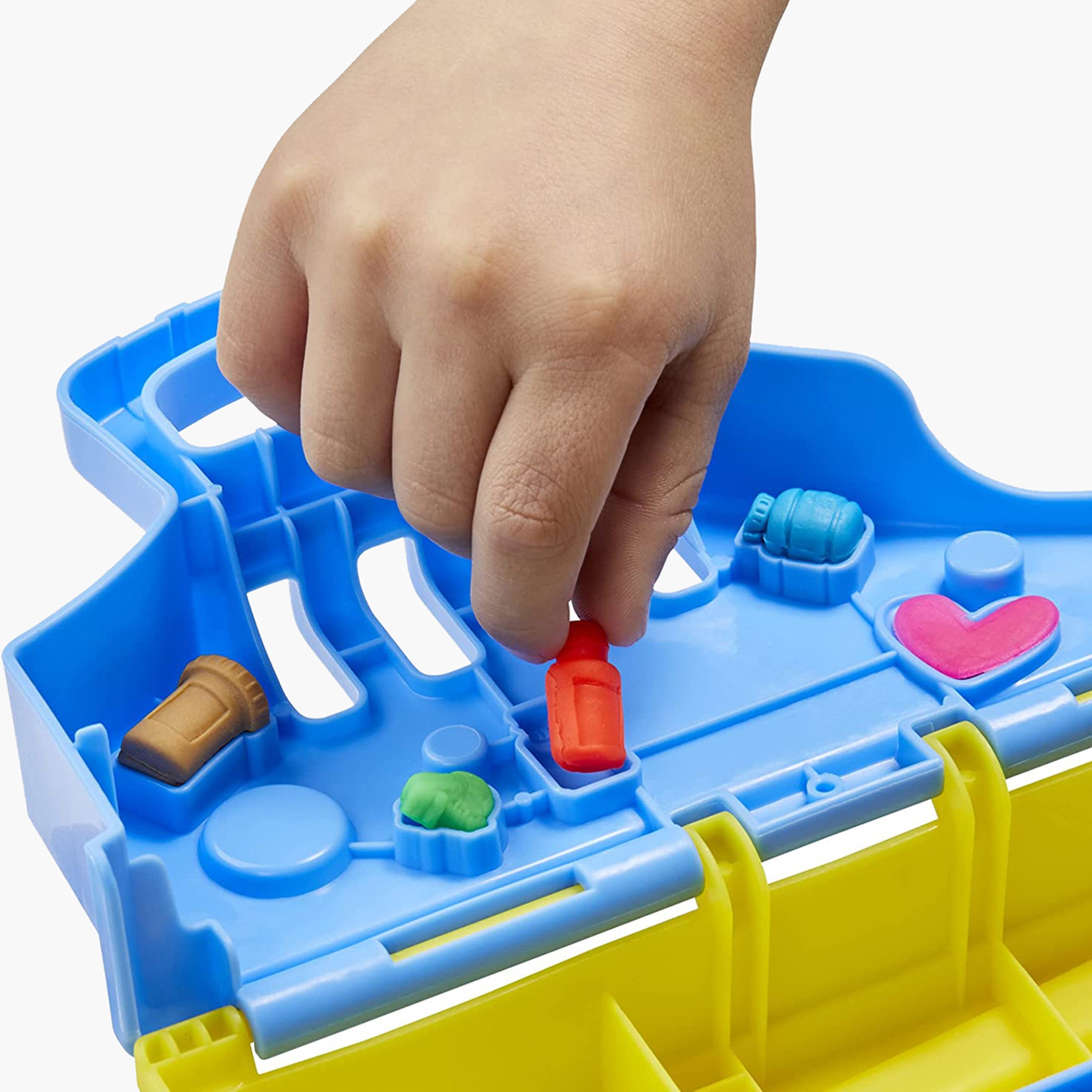 Play-Doh Care and Carry Vet Dough Playset-toys-educational-doughtoys-image-9