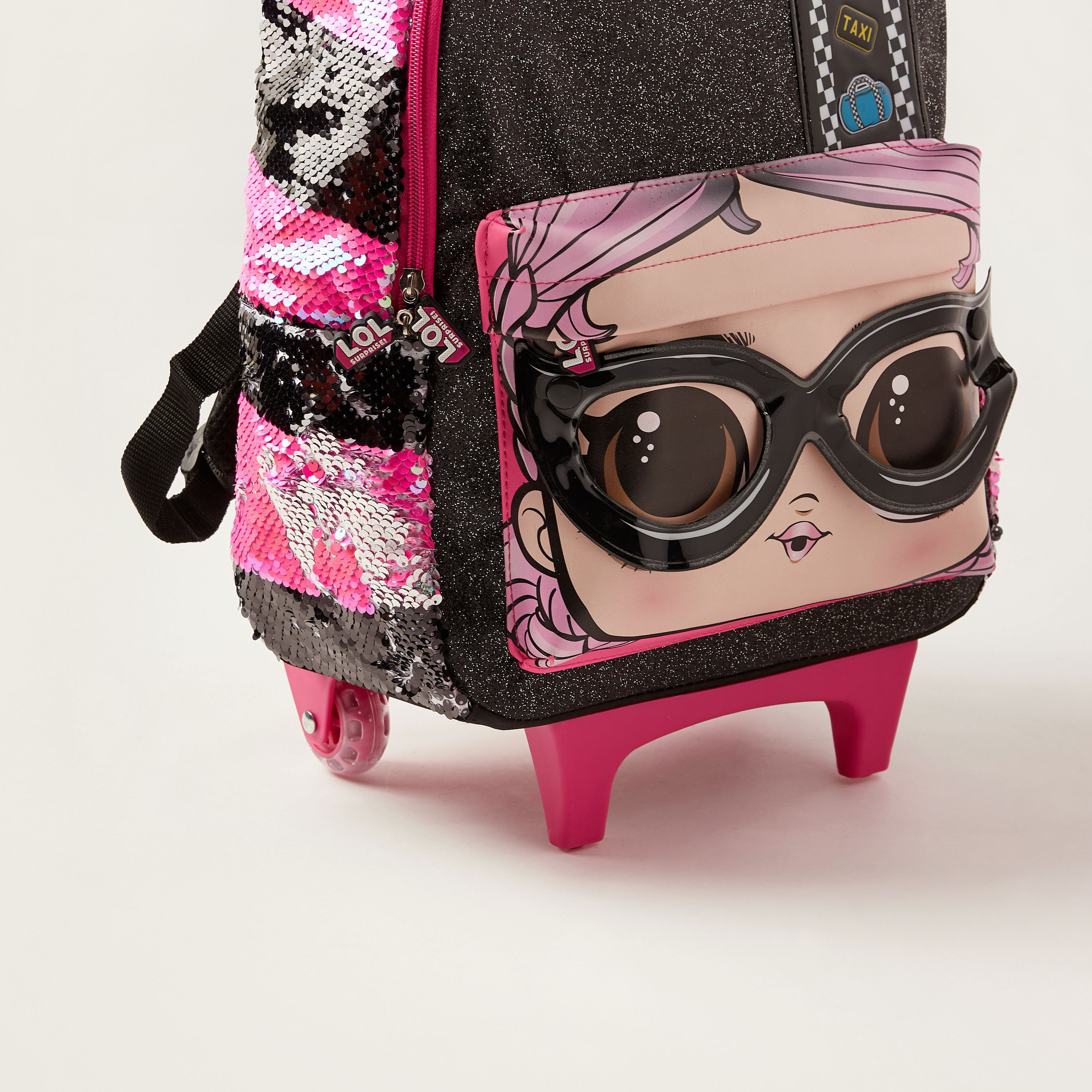 شنطة بعجلات بطبعات وتفاصيل ترتر من إل أو إل سوربرايز - 16 بوصة-school-bagsandbackpacks-trolleybags-image-4
