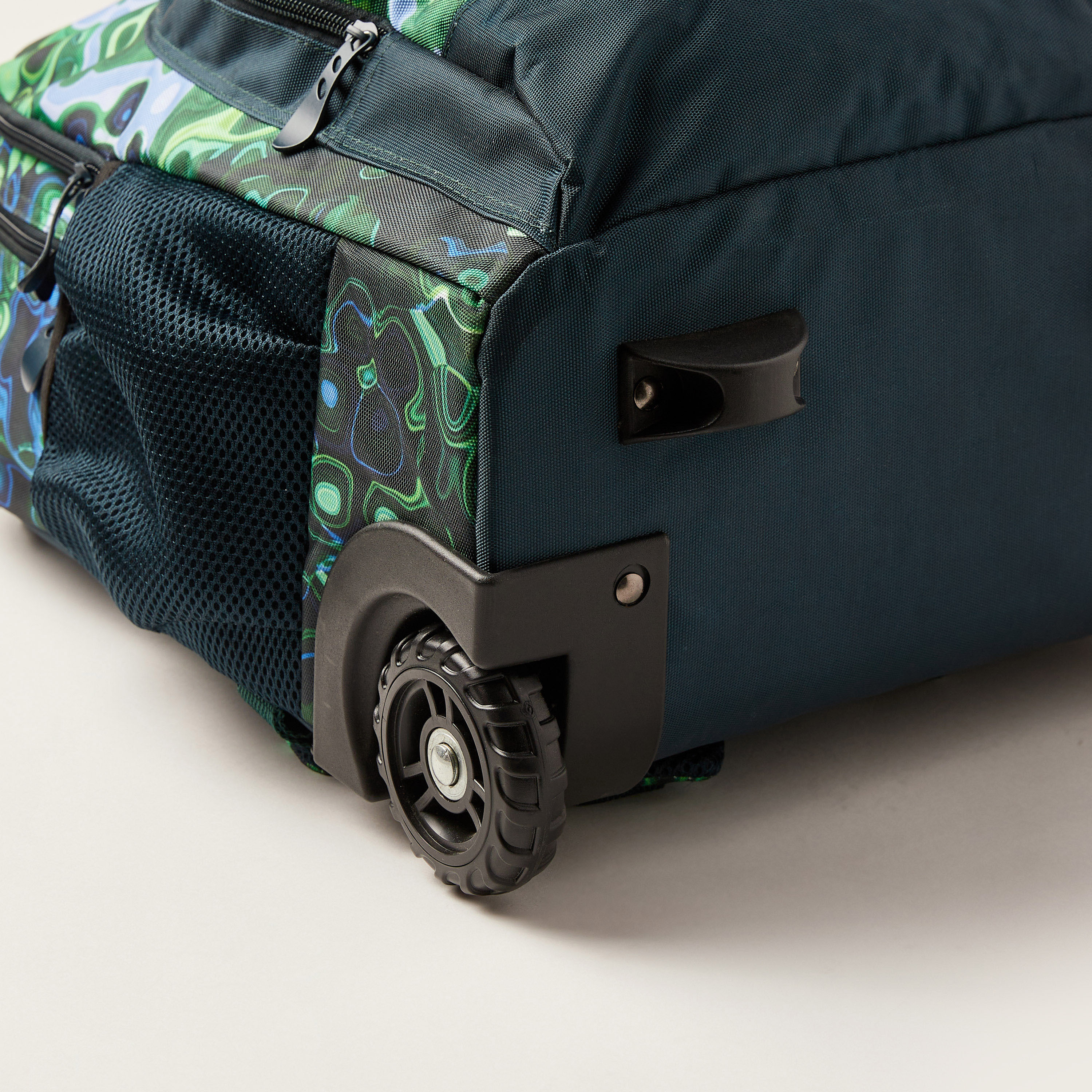 شنطة ظهر ترولي بمقبض قابل للسحب وطبعات من جونيورز - 18 بوصة-school-bagsandbackpacks-trolleybags-image-5