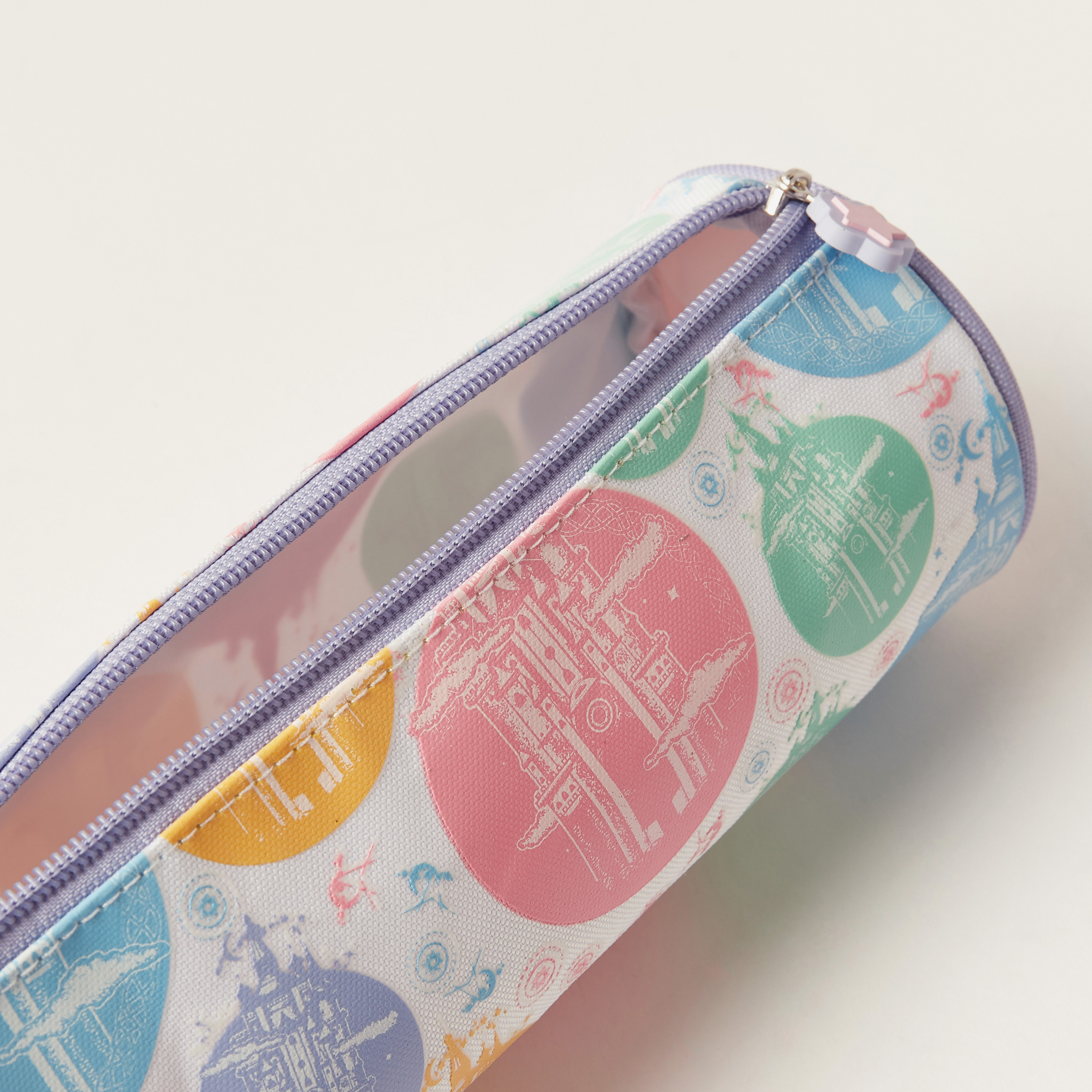 مقلمة بسحاب إغلاق وطبعات قلعة من جونيورز-school-stationery-pencilcases-image-4