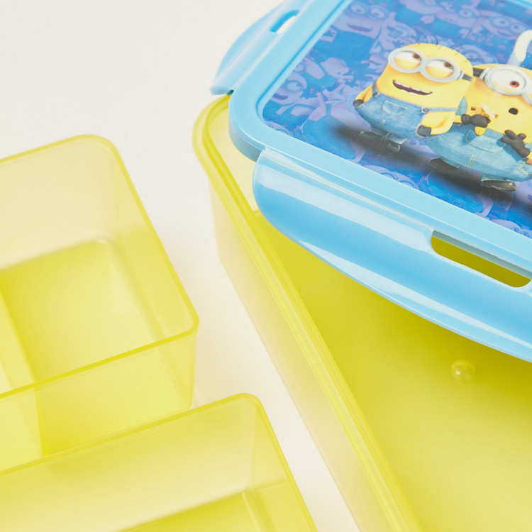 Simba Minion Print Lunch Box with Clip Lock Lid