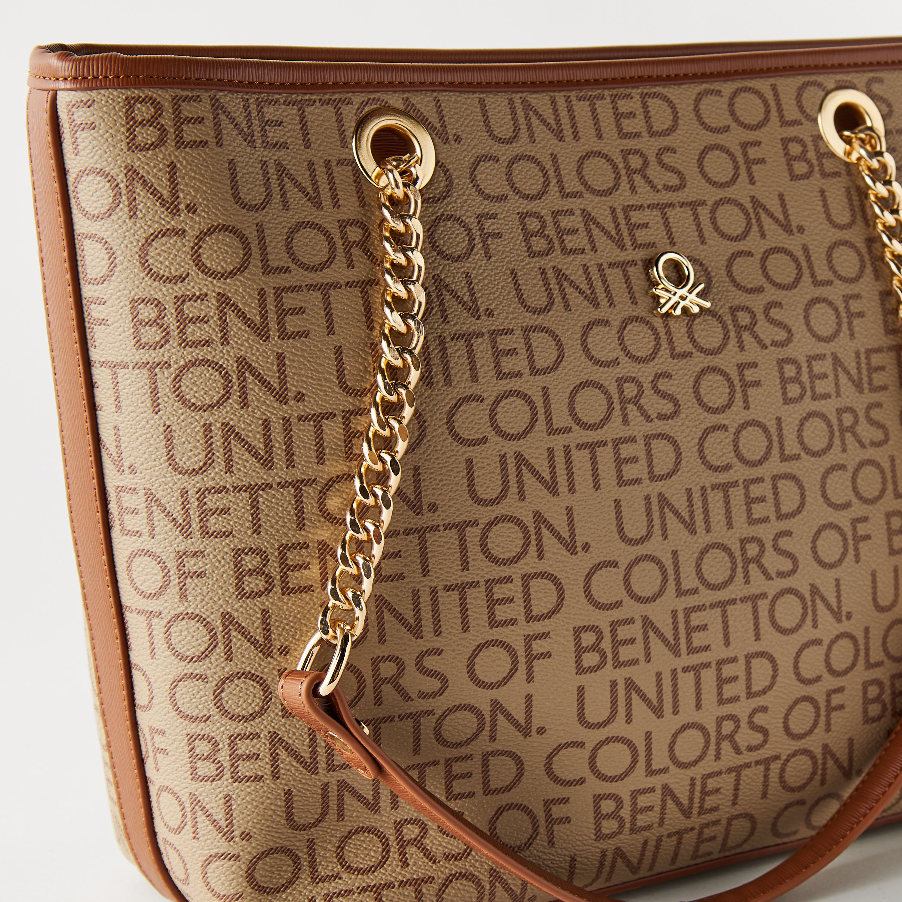 شنطة غداء بسحاب إغلاق وطبعات من يونايتد كولورز أوف بينيتون-women-bagsandwallets-handbags-image-2