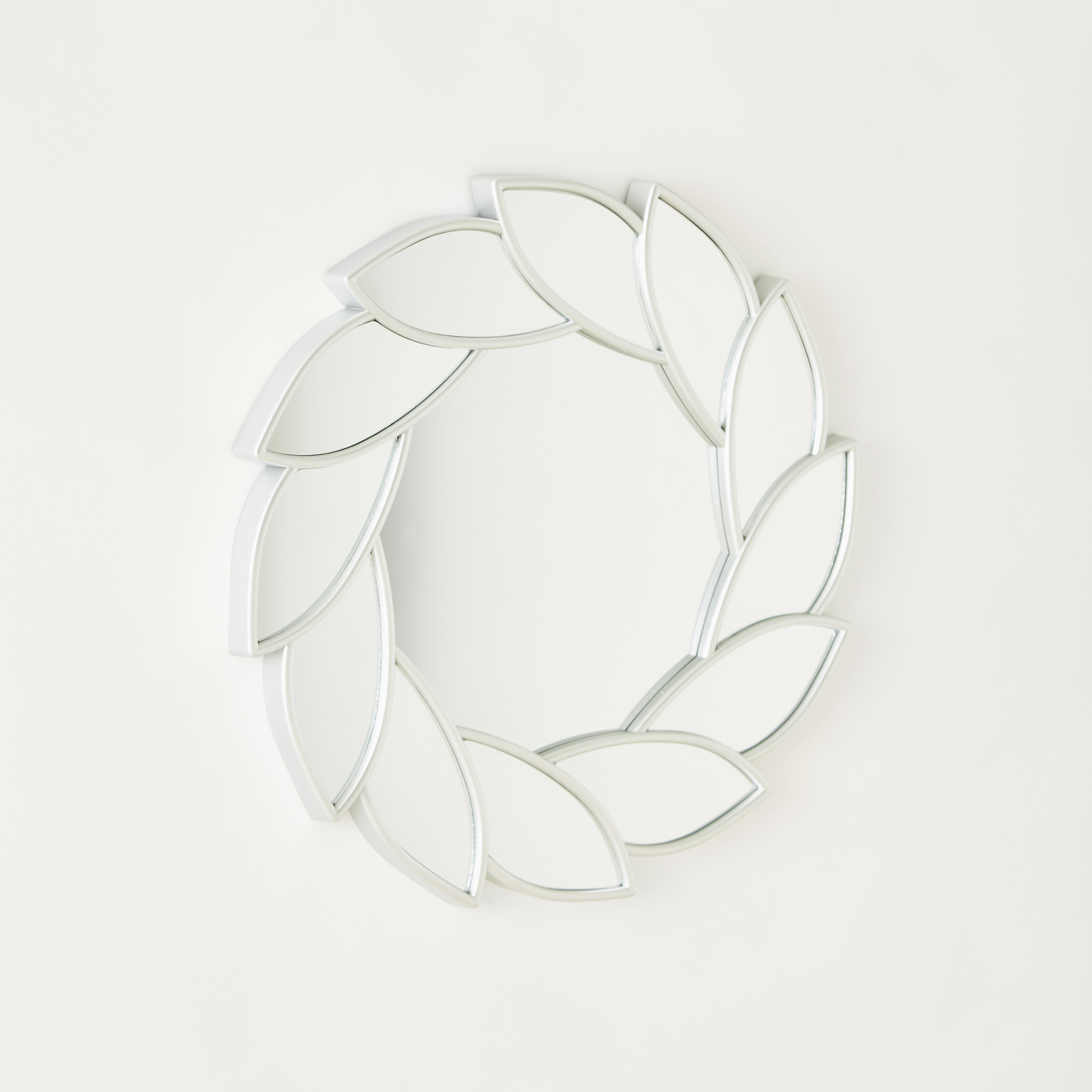 Leaf Shaped Wall Mirror - 48x3 cms-household-walldecorandmirrors-mirrors-wallmirrors-image-2