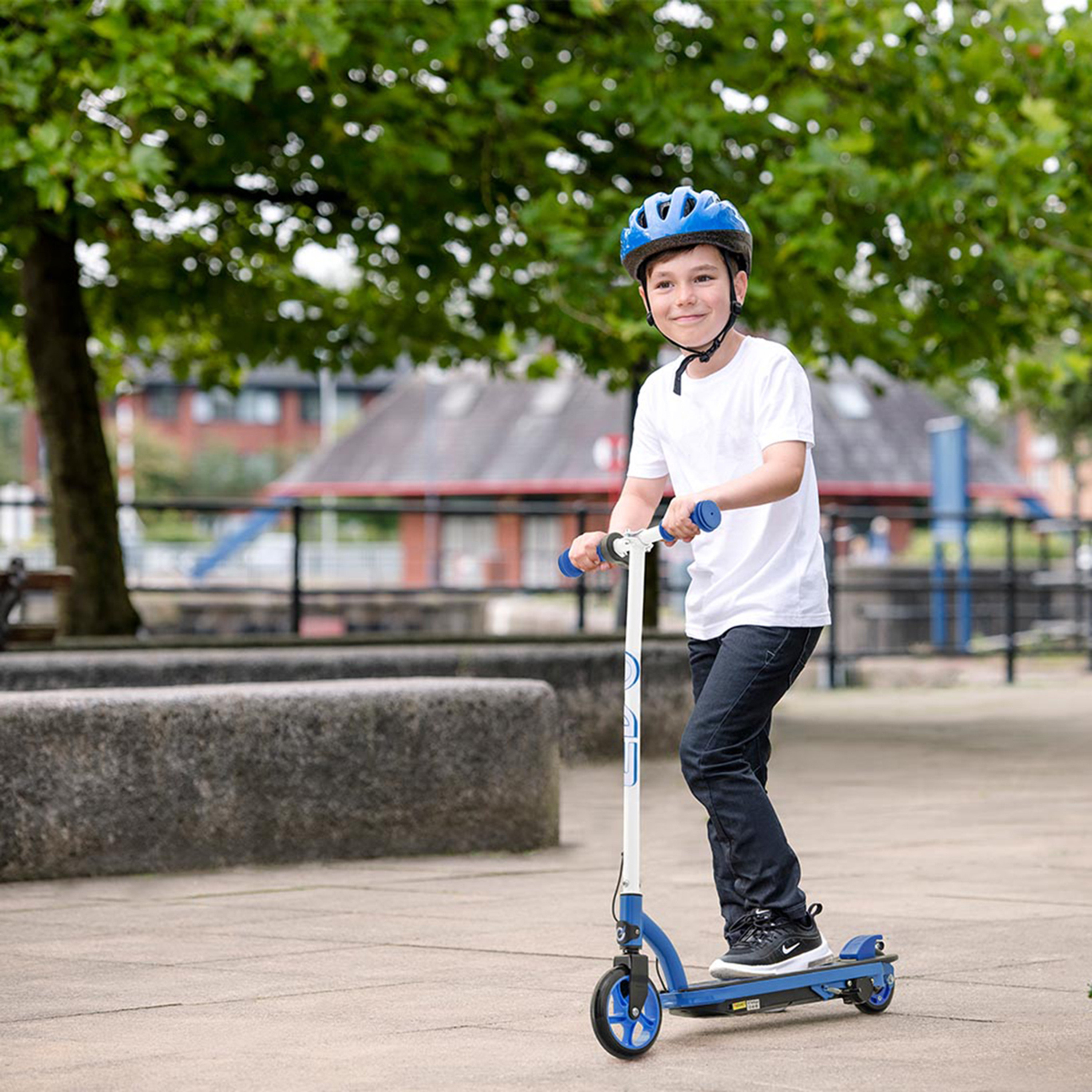 Evo 1000 watt electric scooter riding toy by evo powerboards hotsell