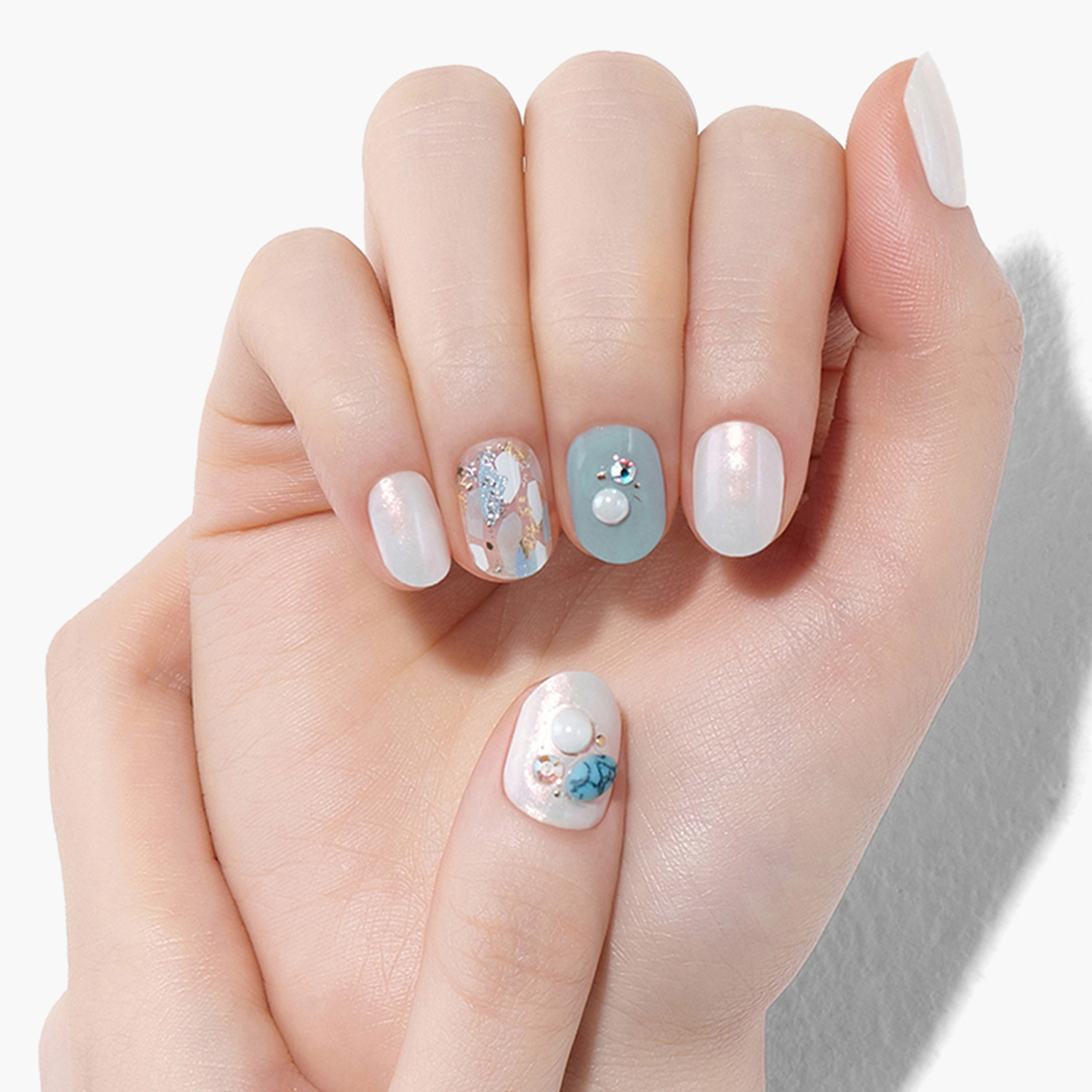 Dashing Diva Gloss Palette Nail Sticker Set-beautyandpersonalcare-makeup-nails-artificialnails-image-2