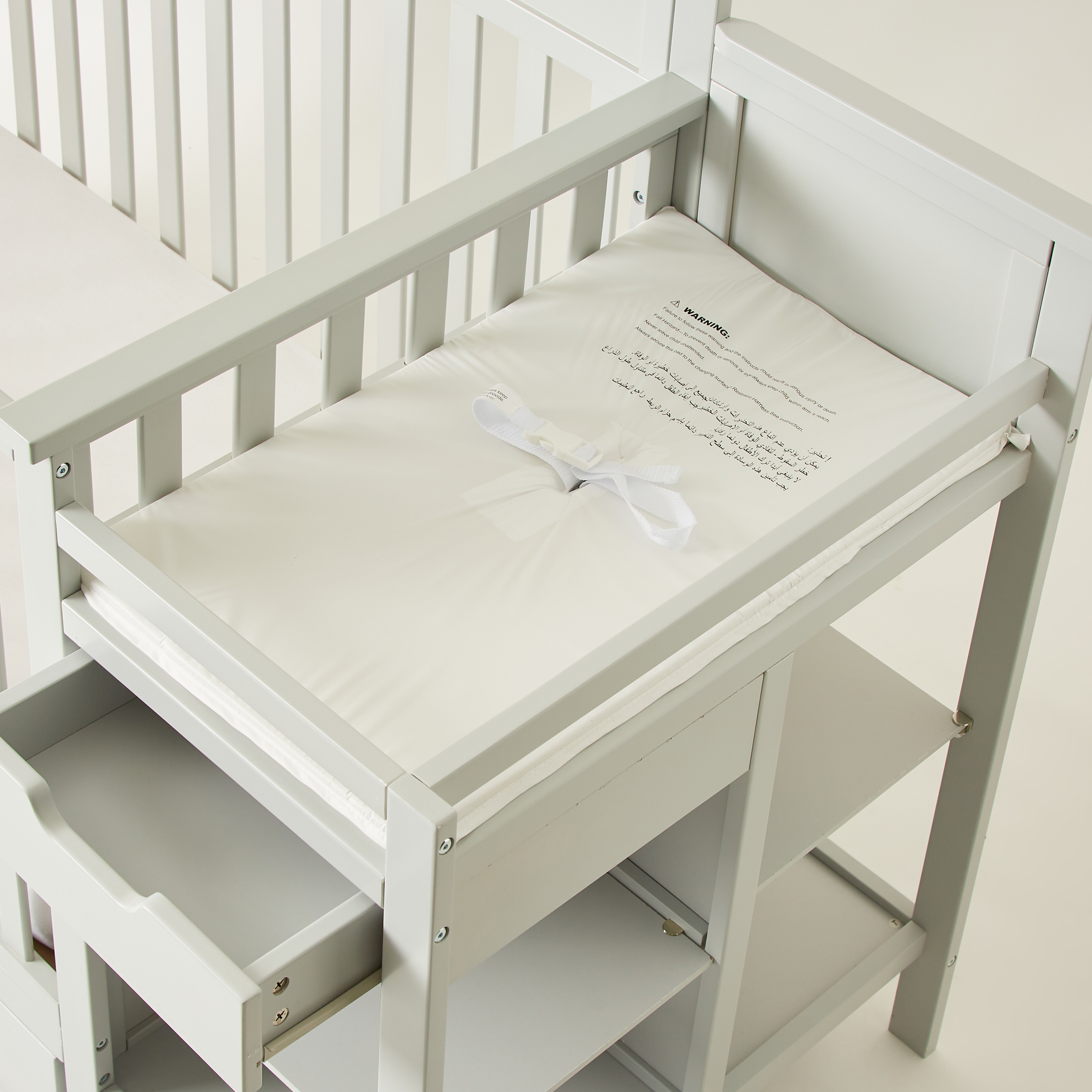 Crib with mattress 2024 and changing table