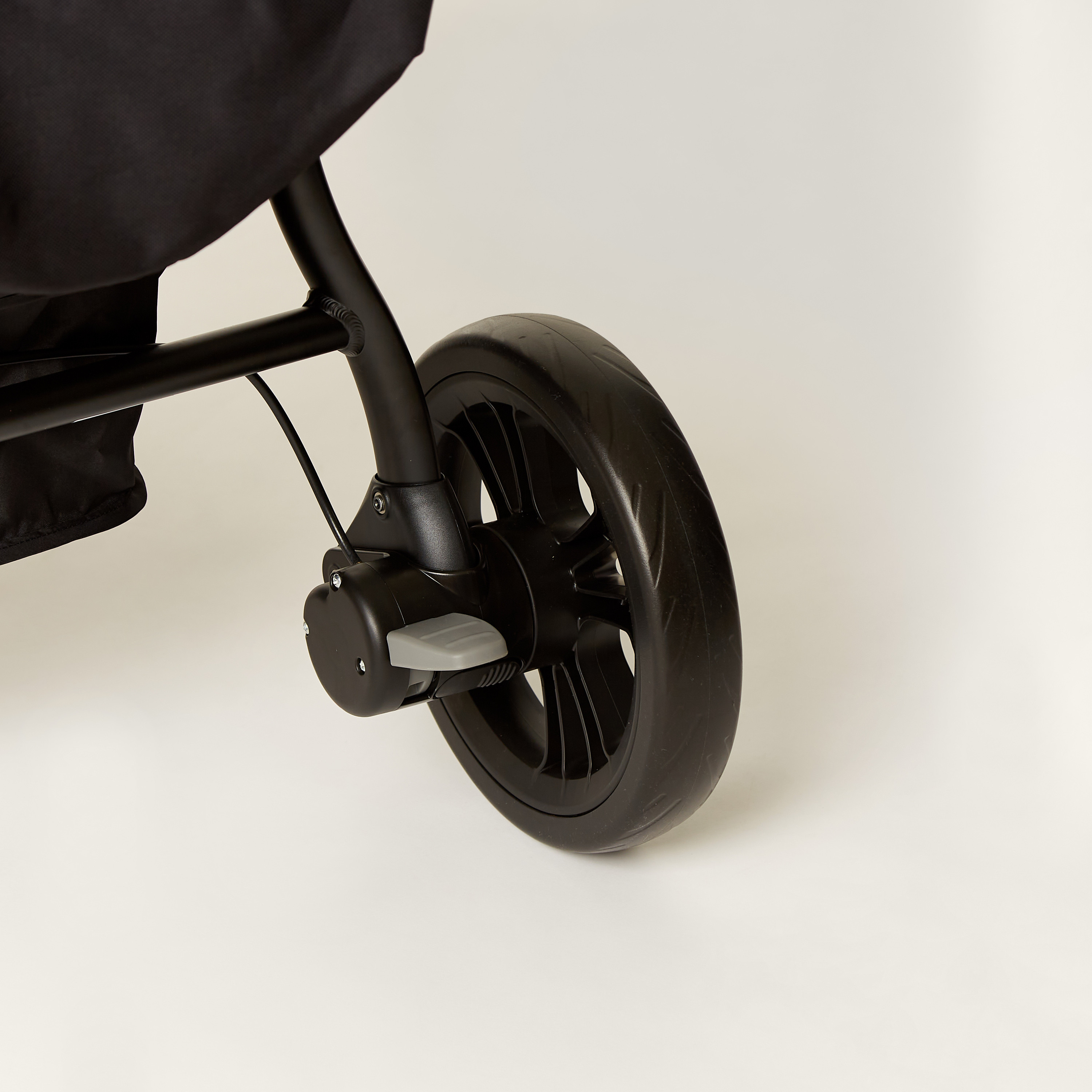 Joie Litetrax 3 Black Travel System with Recliner and Adjustable Seat (Upto 3 years)-baby-gear-strollersandprams-travelsystems-image-8