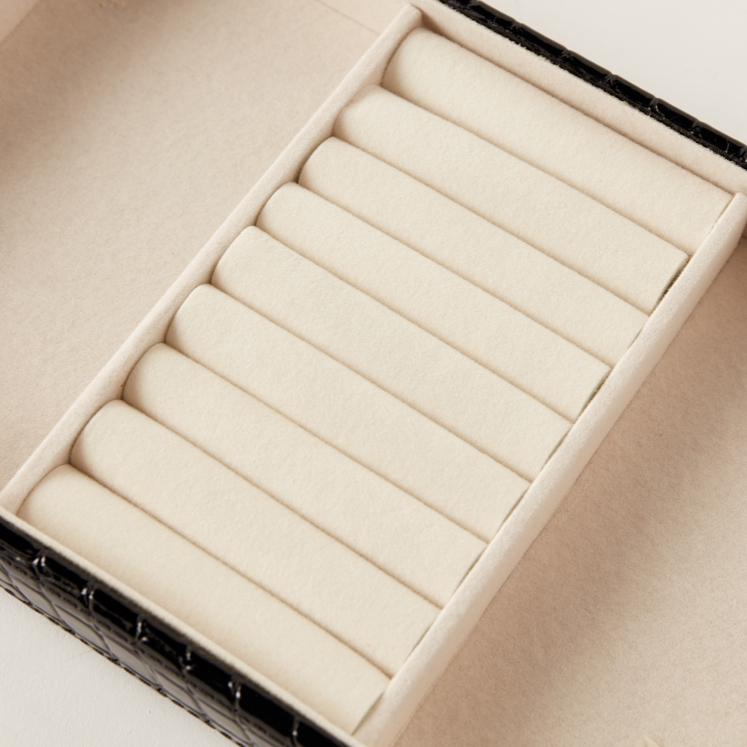 Animal Textured Stackable Jewellery Tray - 26x16x35 cms-women-watchesandjewellery-jewellery-storage-image-2
