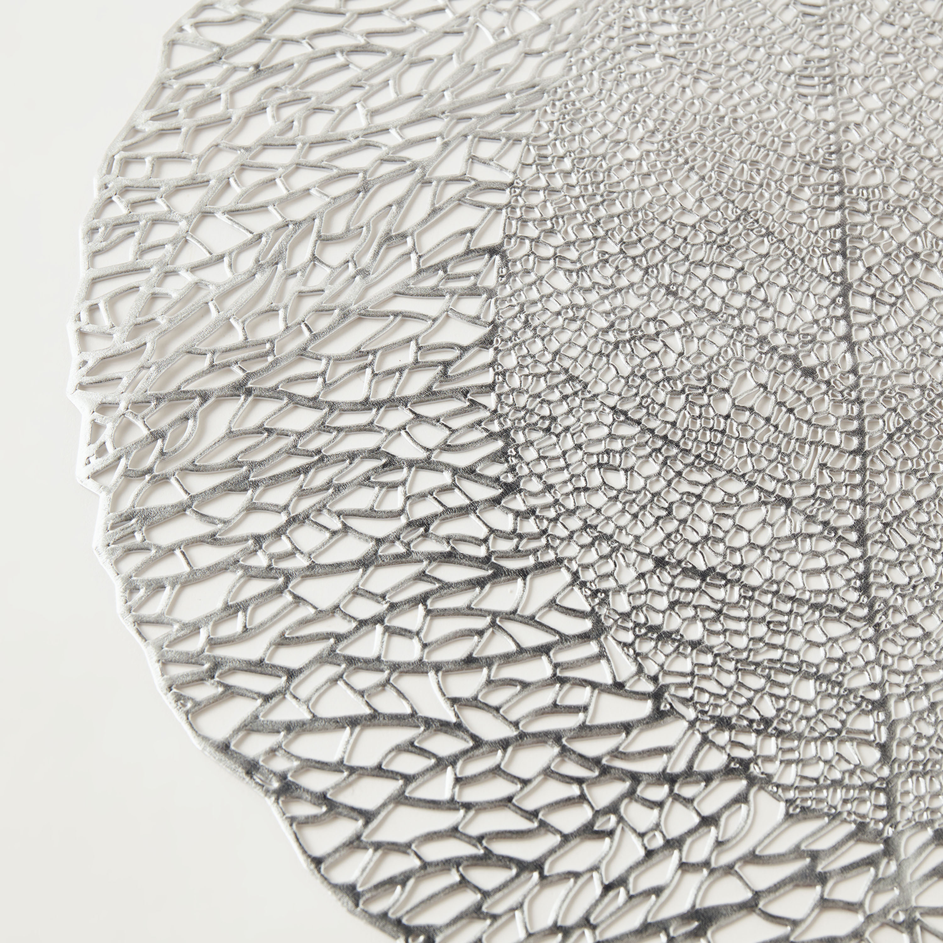 Fig Leaf Circular Cutout Placemat - 38 cms-household-dining-tablelinen-placemats-image-3