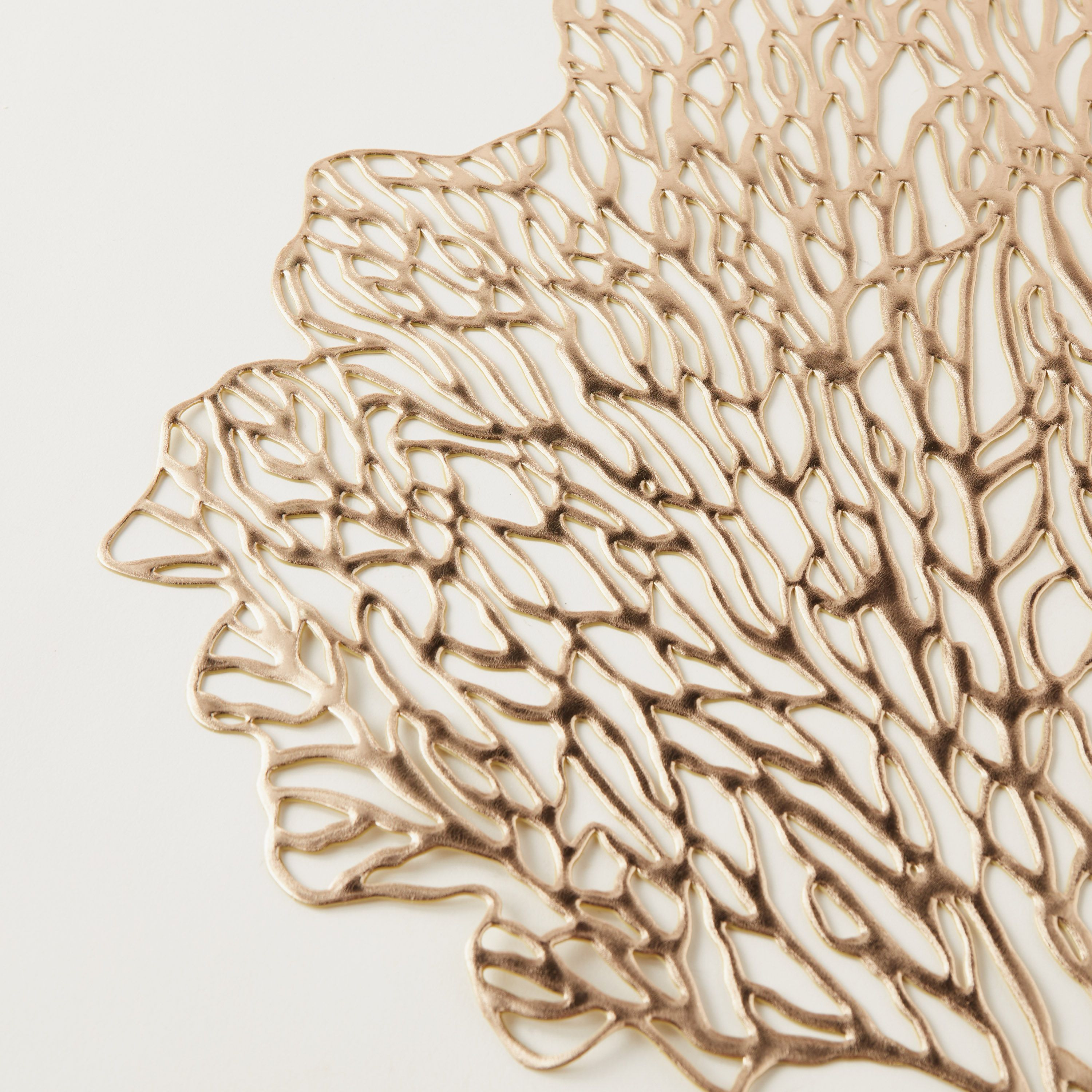 Reef Shape Cutout Placemat - 47x41 cms-household-dining-tablelinen-placemats-image-3