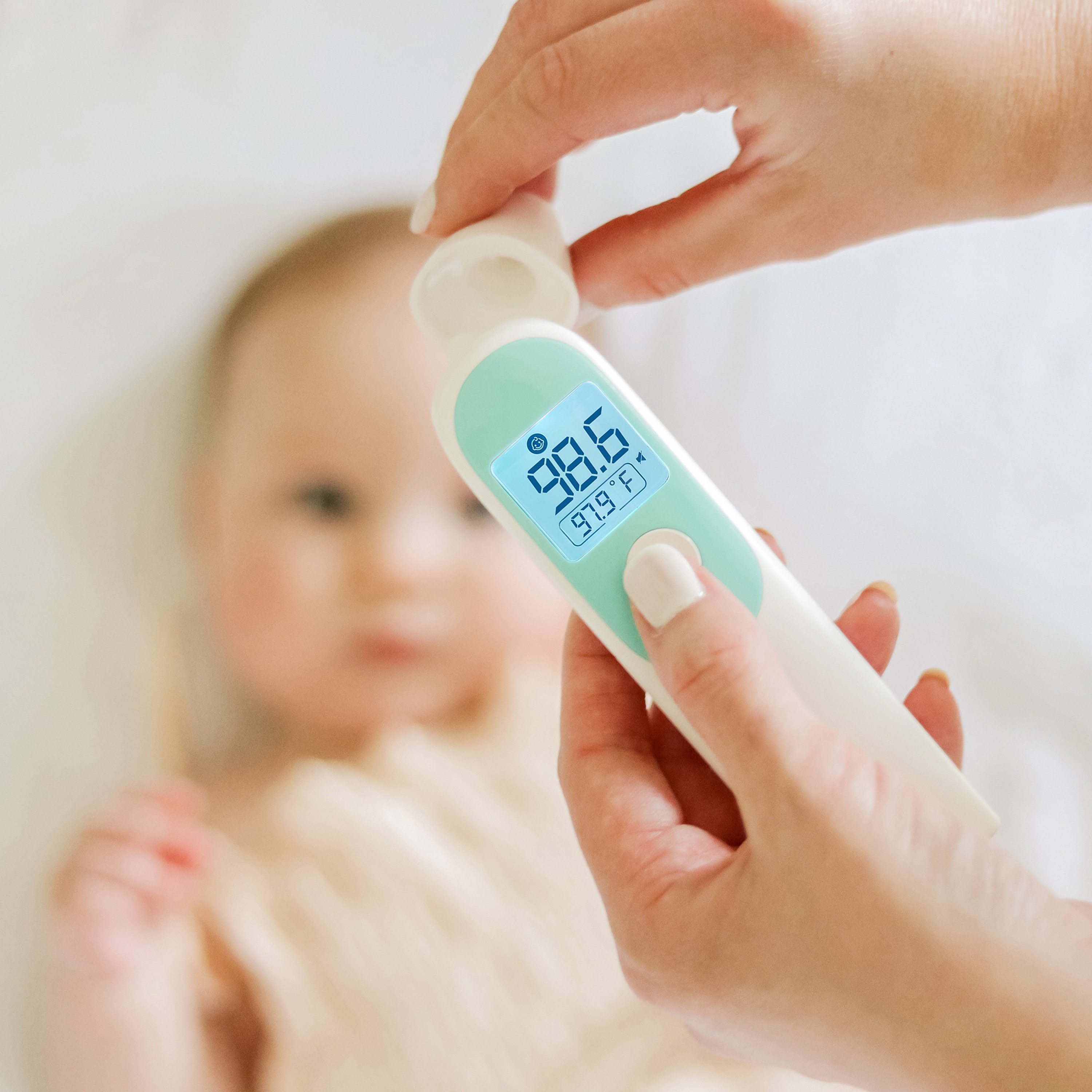 Fridababy 3-in-1 Ear Forehead Touchless Thermometer-baby-healthandsafety-thermometersandaspirators-image-8