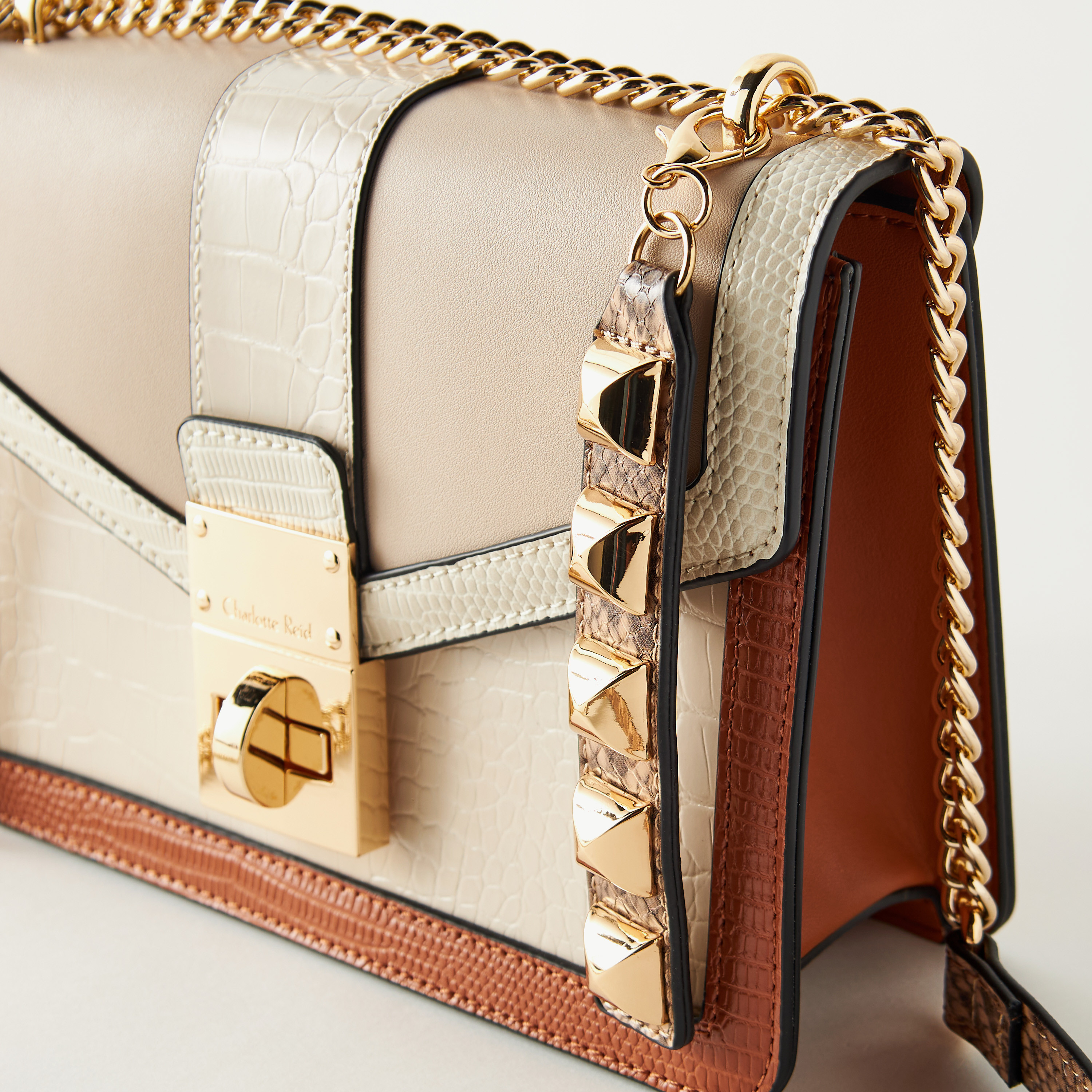 شنطة كروس بودي بحزام سلسلة وطية إغلاق من شارلوت ريد-women-bagsandwallets-handbags-image-2