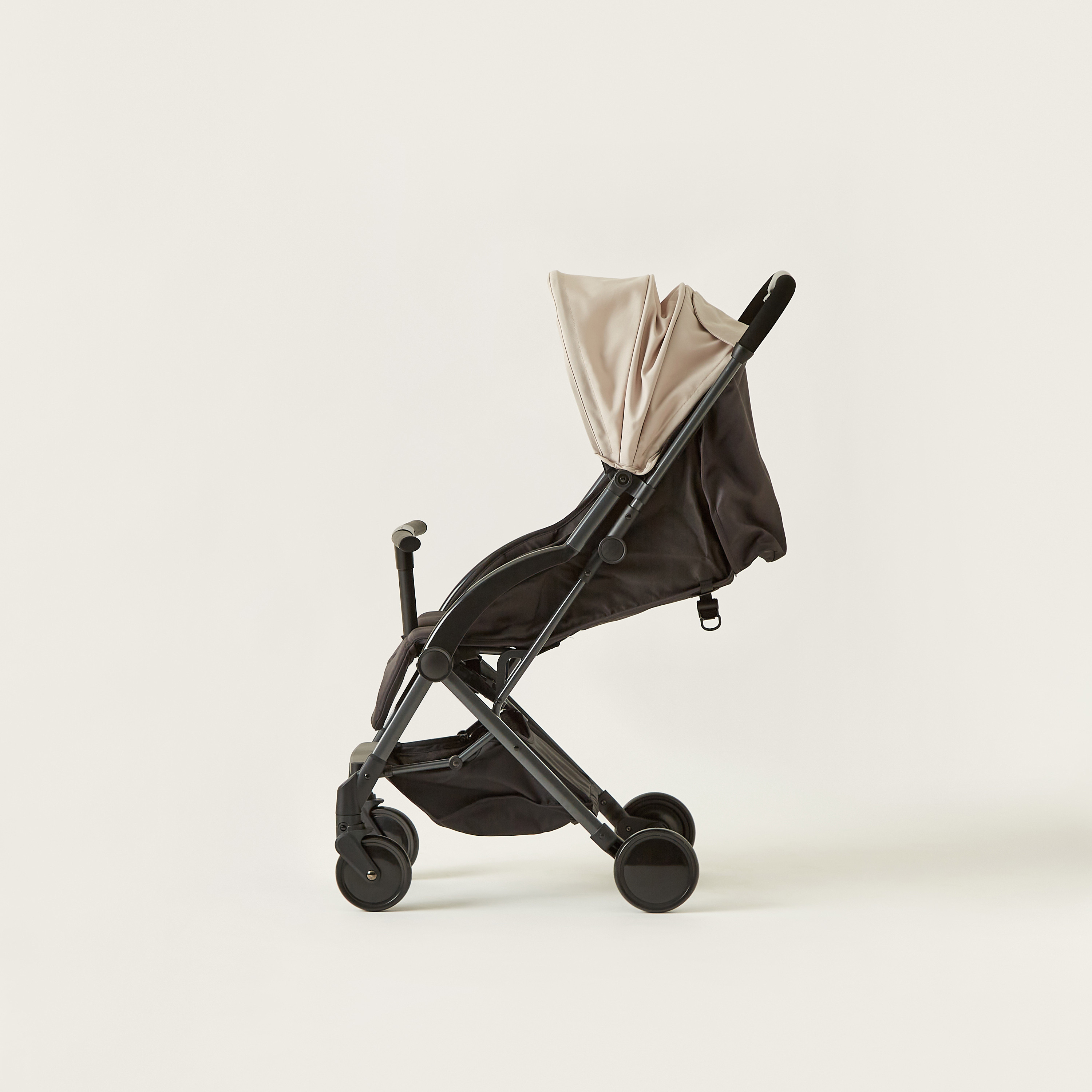 Giggles Porter Beige 3-Fold Baby Stroller with Swivel Wheels and Canopy (Upto 3 years)-baby-gear-strollersandprams-strollers-image-12