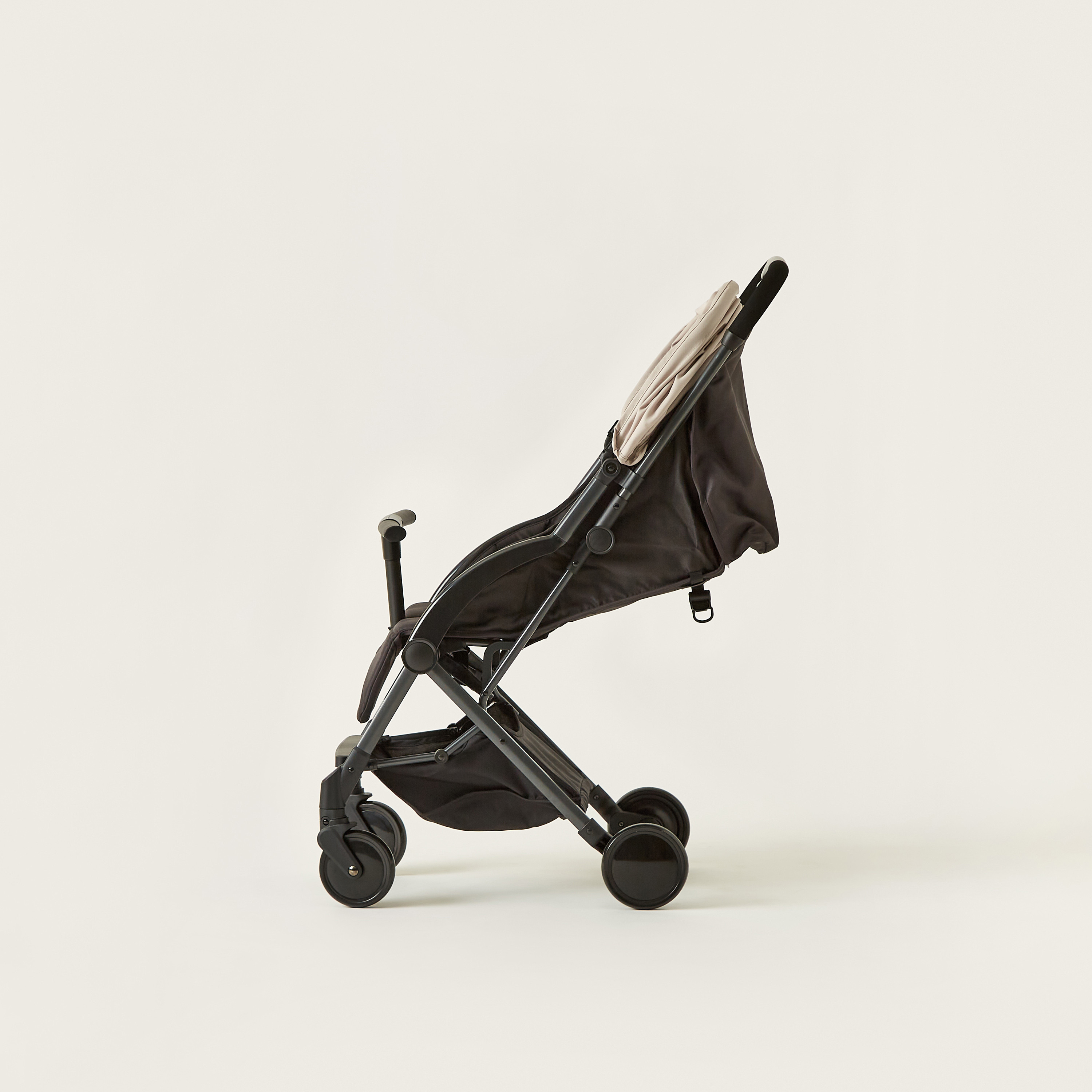 Giggles Porter Beige 3-Fold Baby Stroller with Swivel Wheels and Canopy (Upto 3 years)-baby-gear-strollersandprams-strollers-image-13