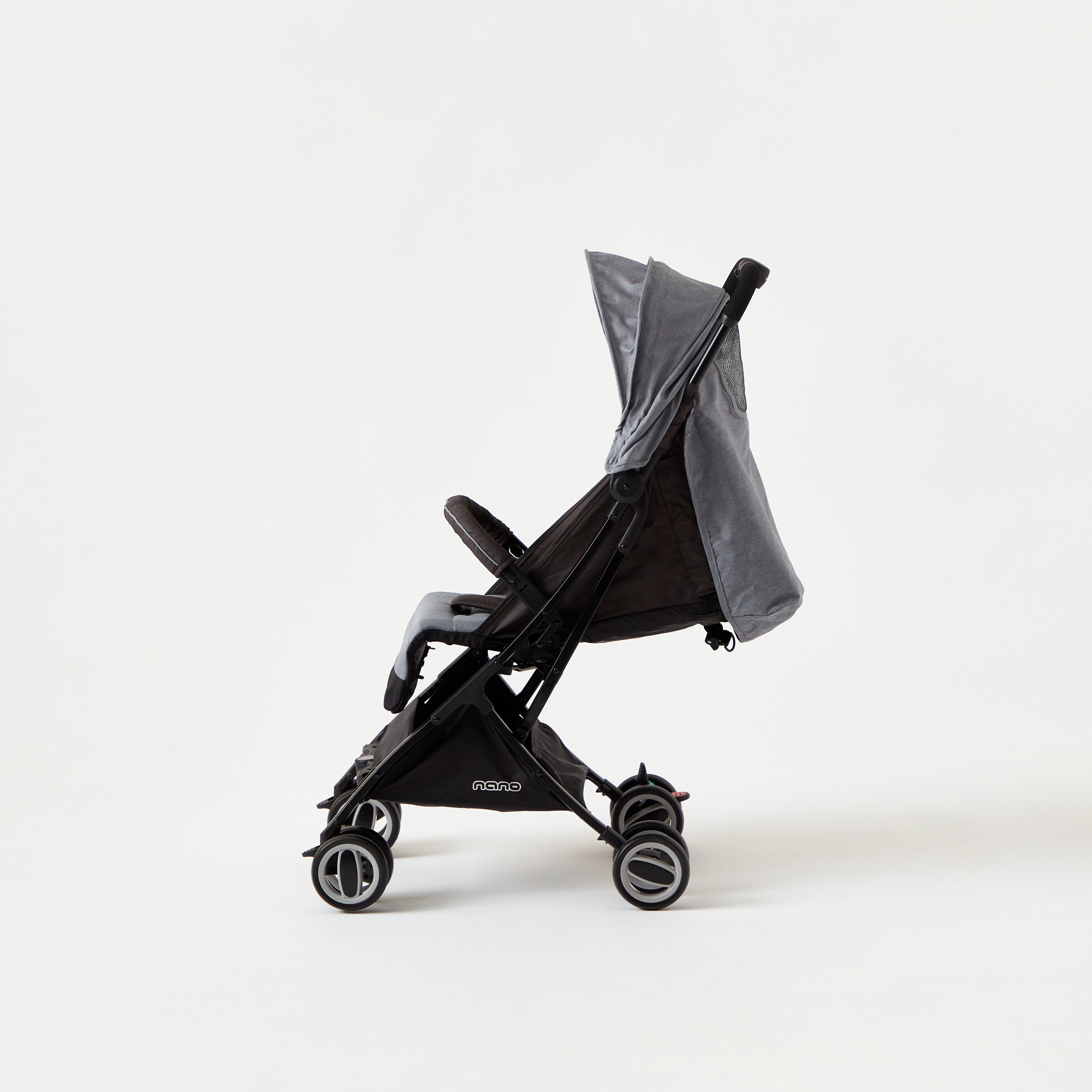 Giggles nano shop compact stroller