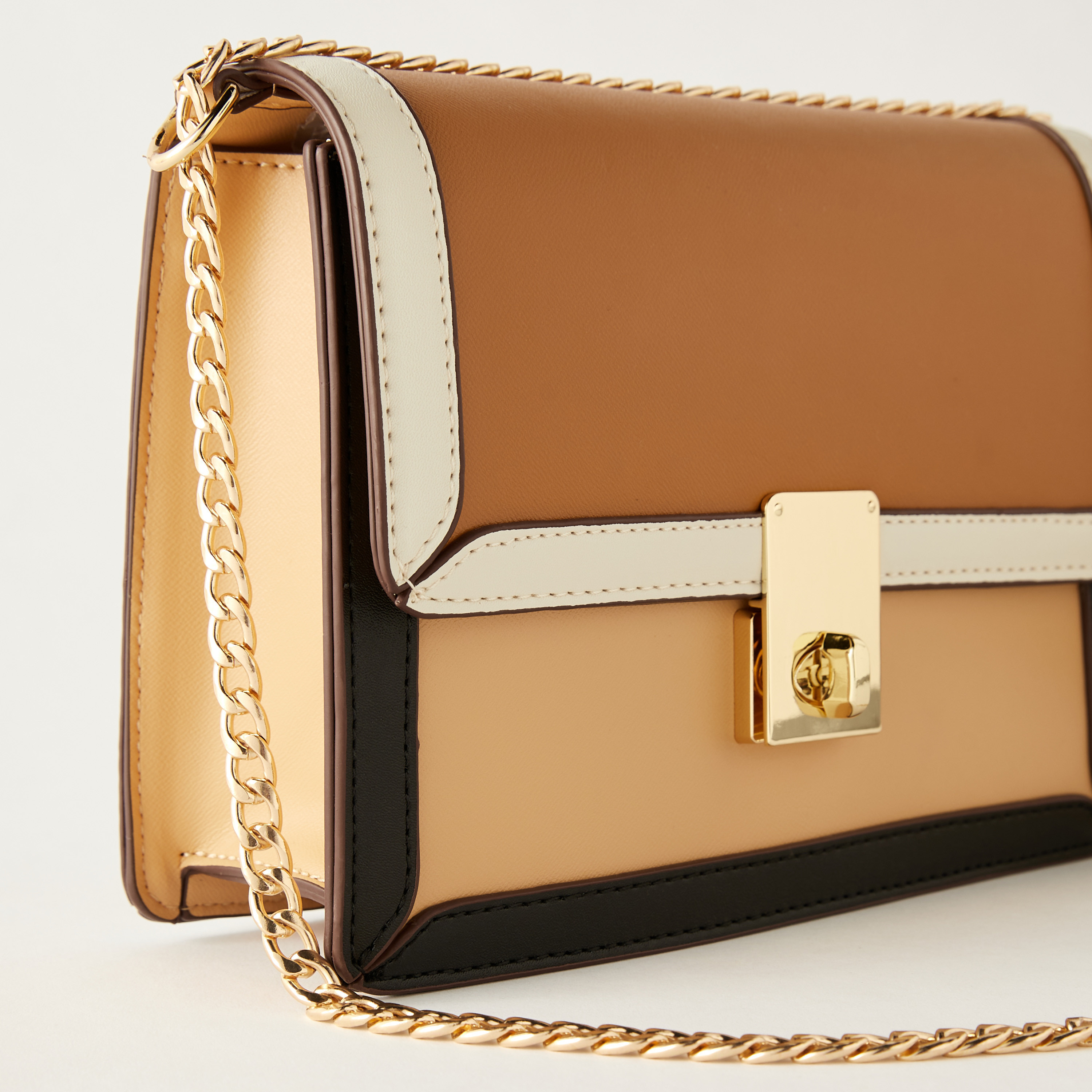 شنطة كروس بودي بقوالب ملونة وحزام سلسلة من ساشا-women-bagsandwallets-handbags-image-2