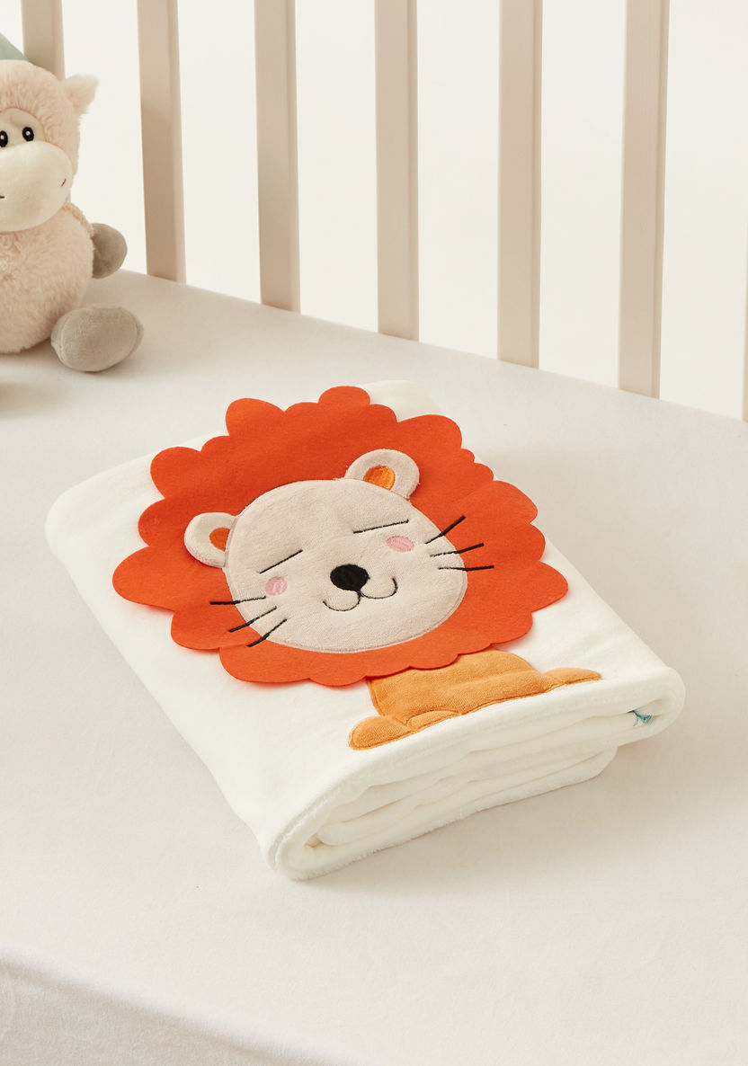 Juniors Lion Embroidered Blanket with 3D Applique Detail - 100x75 cms-Blankets and Throws-image-3