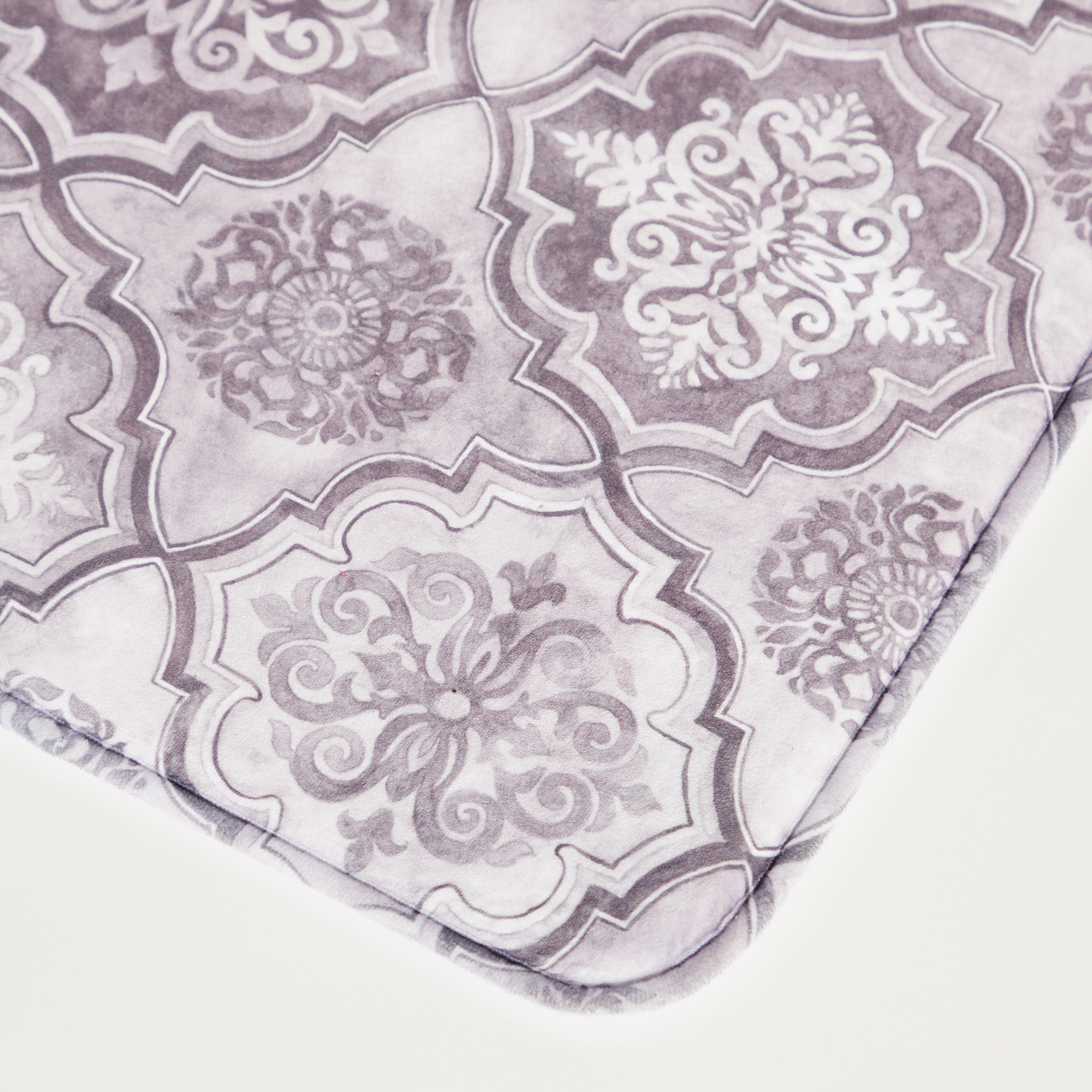سجادة حمام ميموري فوم بطبعات زهرية - 50x80 سم-household-bathandlaundry-bathlinen-bathmatsandtubmats-image-2