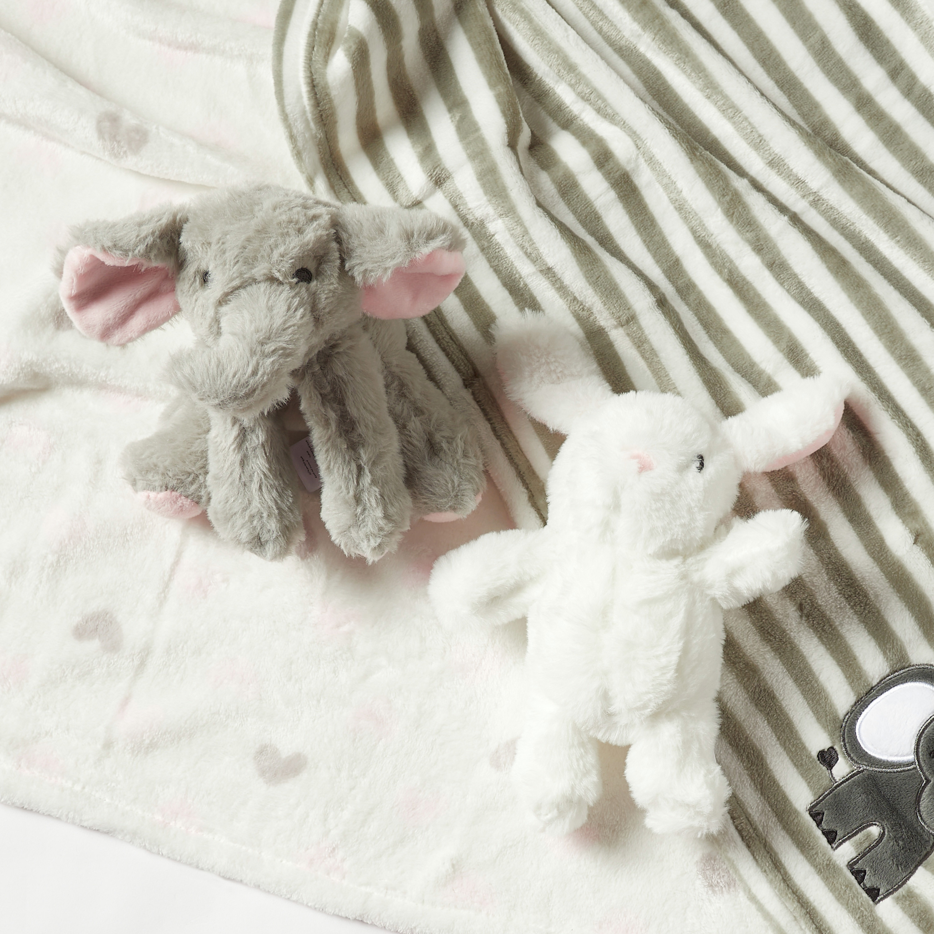 Giggles 5-Piece Toy and Blanket Gift Basket Set-baby-nursery-blanketsandswaddles-blanketsandquilts-image-3