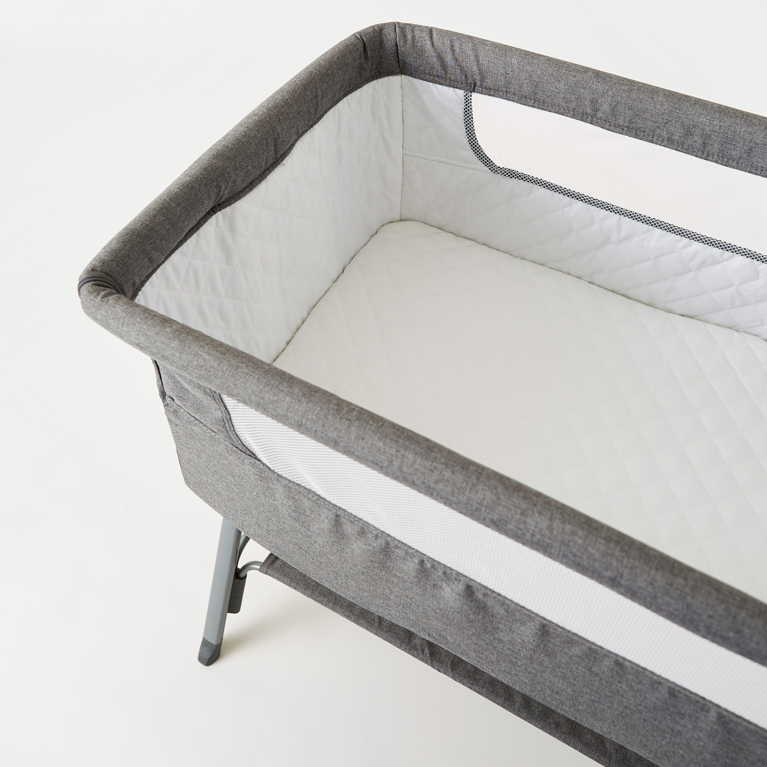 Juniors Percy Side Bassinet-baby-nursery-furniture-cribsandbeds-bassinets-image-3