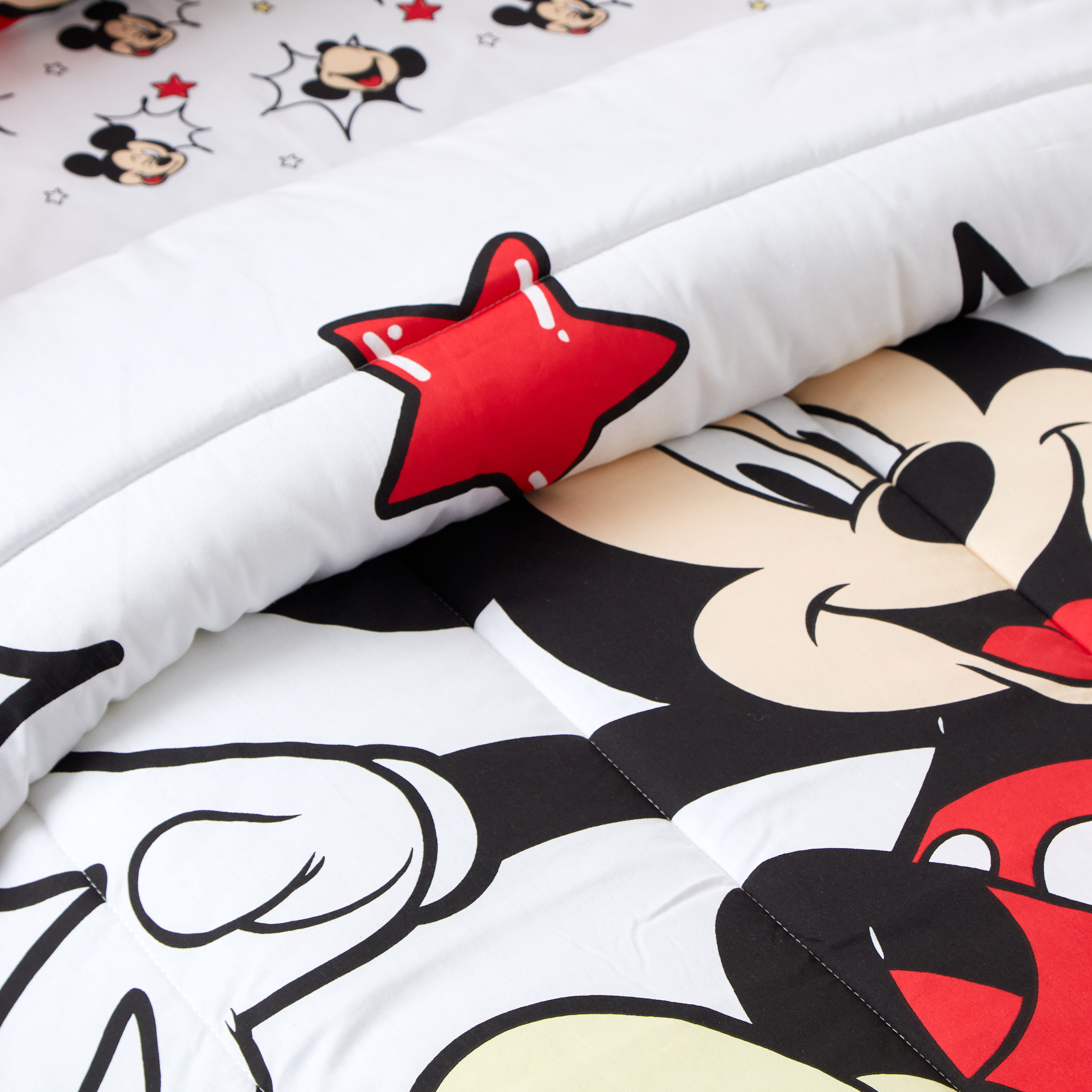 Disney Mickey Mouse Print 3-Piece Toddler Comforter Set - 140x180 cms-baby-nursery-toddlerbedding-image-2