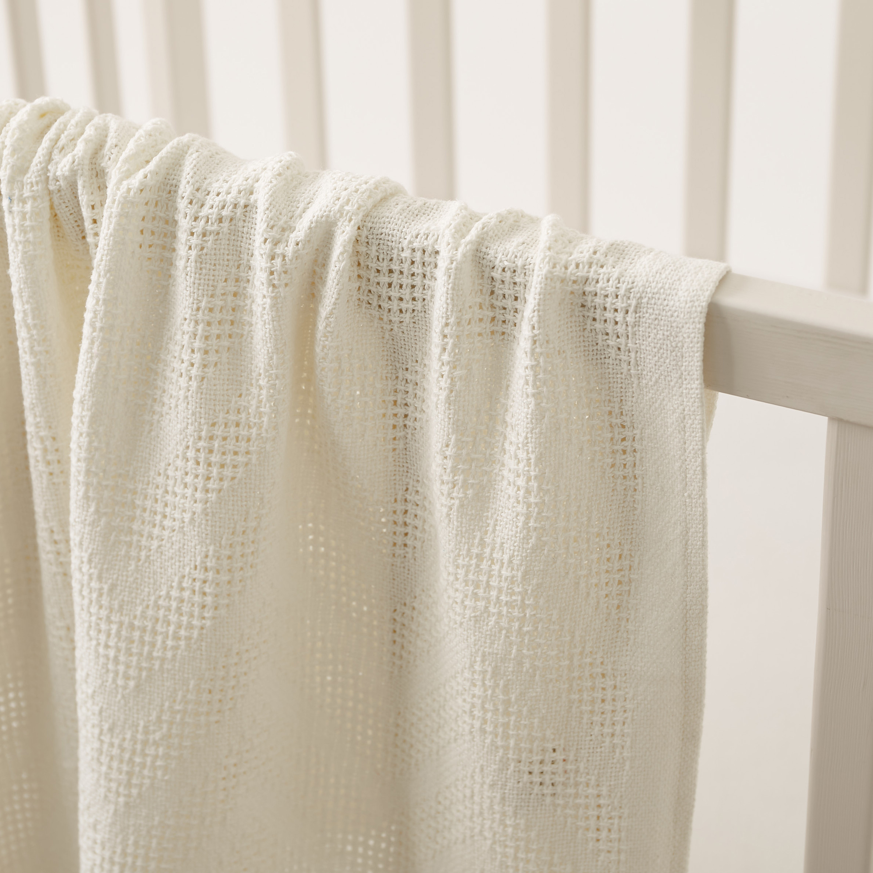 Juniors Textured Blanket - 70x90 cms-baby-nursery-blanketsandswaddles-blanketsandquilts-image-2