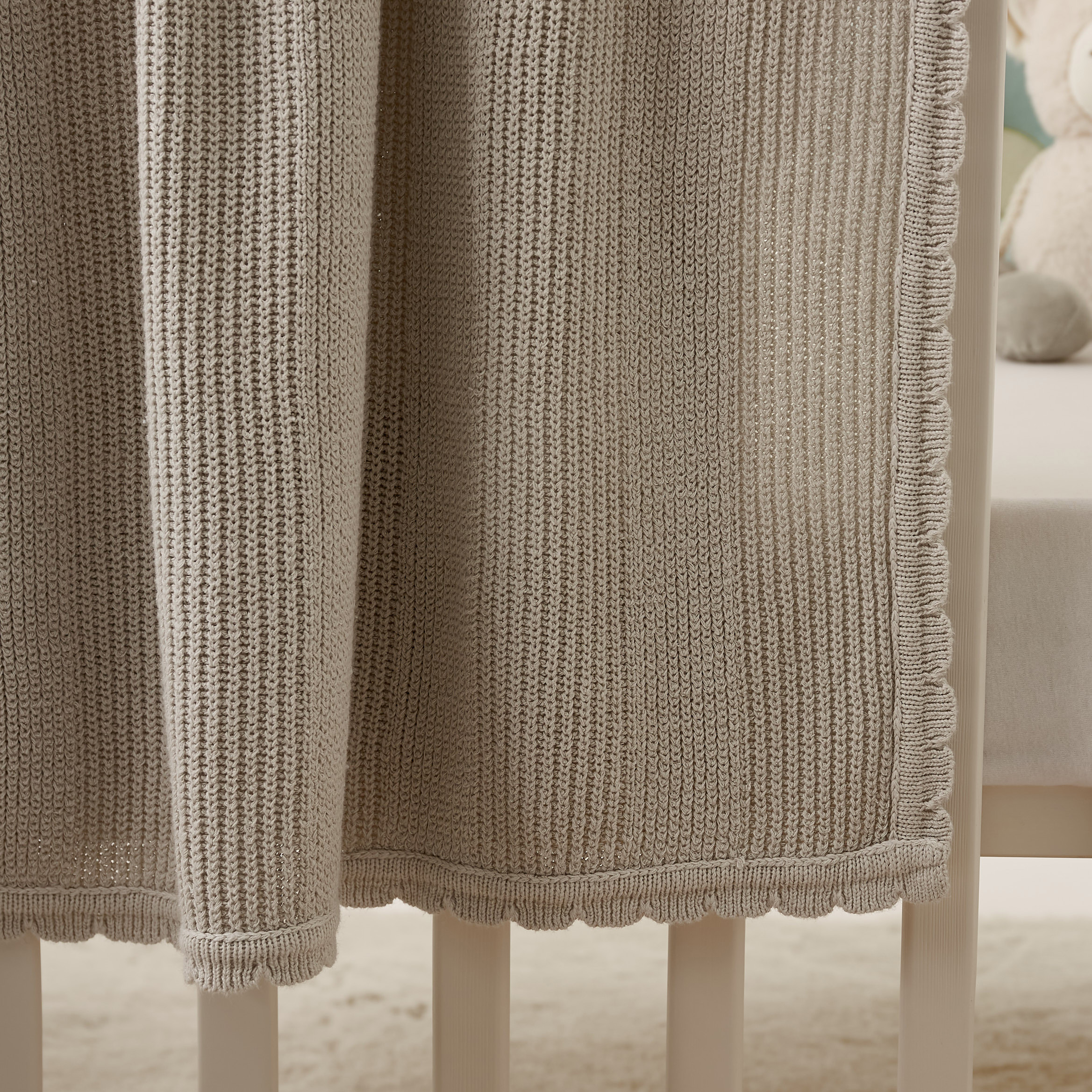 Juniors Knitted Blanket with Scallop Hem - 81x107 cms-baby-nursery-blanketsandswaddles-blanketsandquilts-image-3