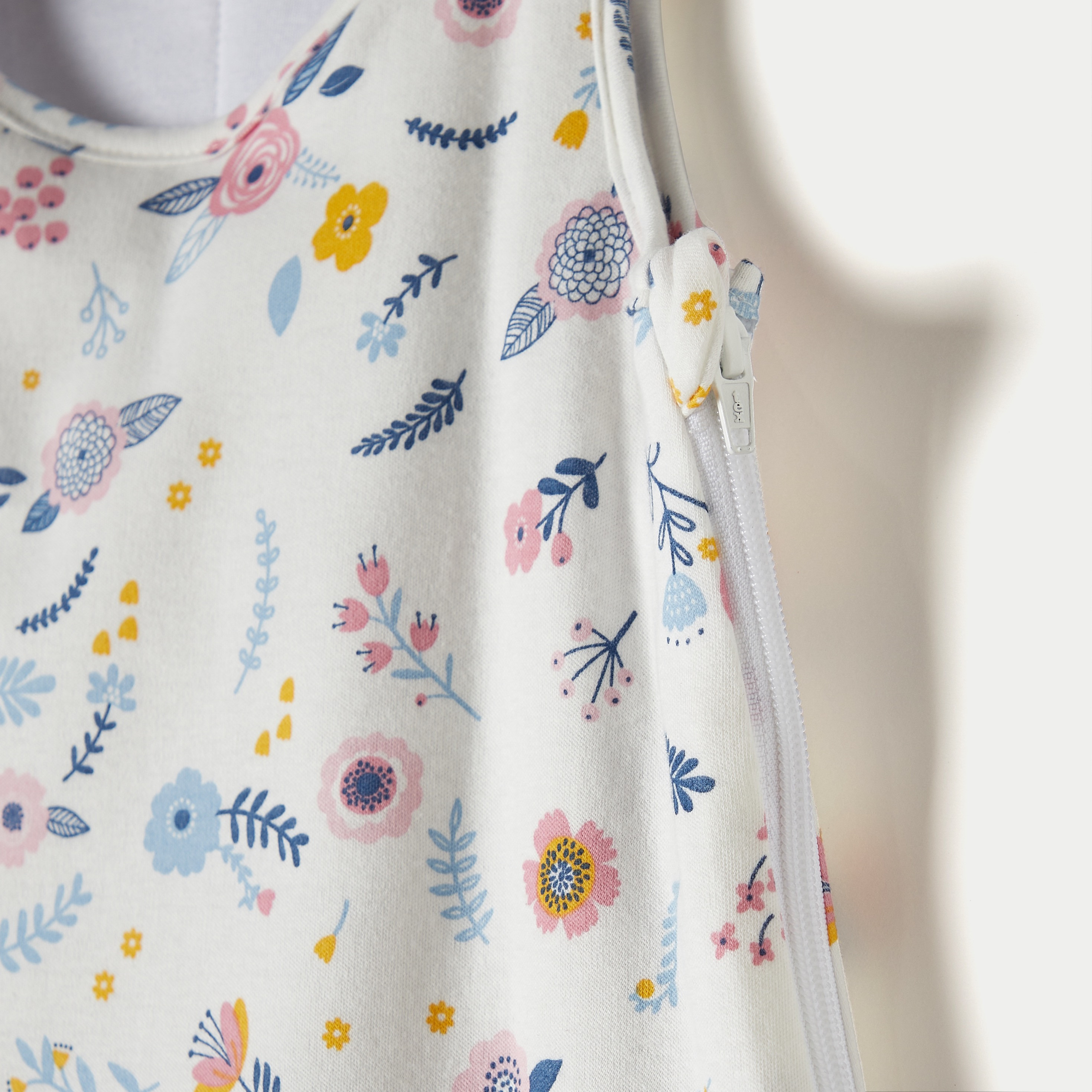 Juniors Floral Print Sleeping Bag with Button Closure-baby-nursery-blanketsandswaddles-swaddlesandsleepingbags-image-2