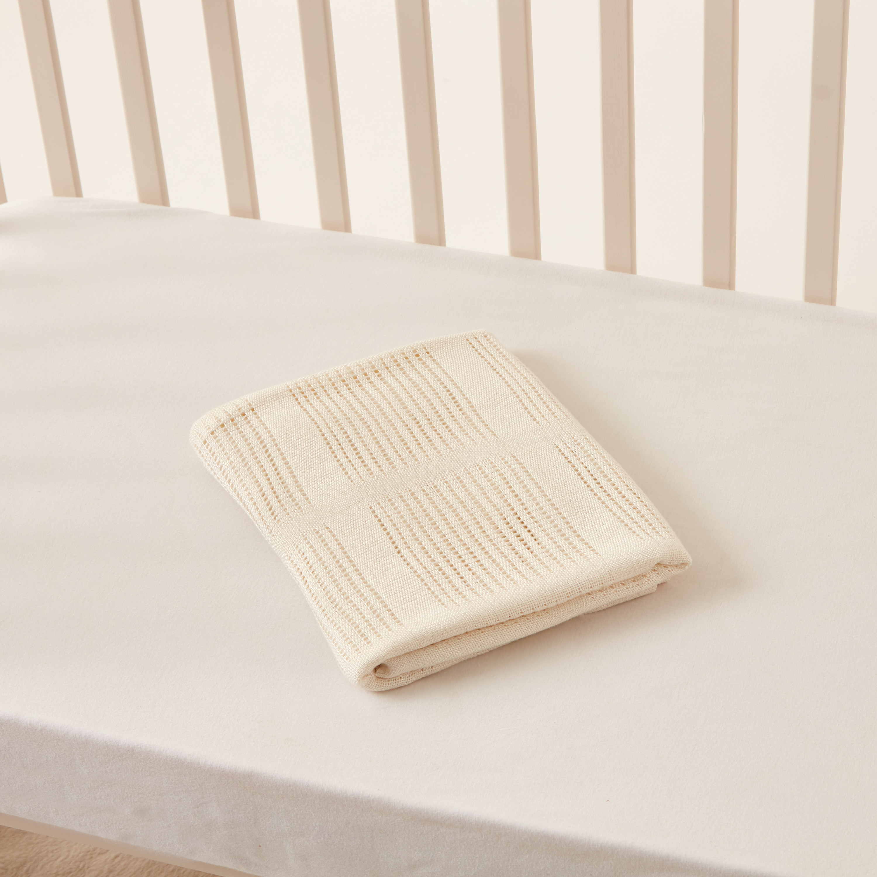 Juniors Bamboo Oversized Cellular Blanket - 120x140 cms-baby-nursery-blanketsandswaddles-blanketsandquilts-image-4