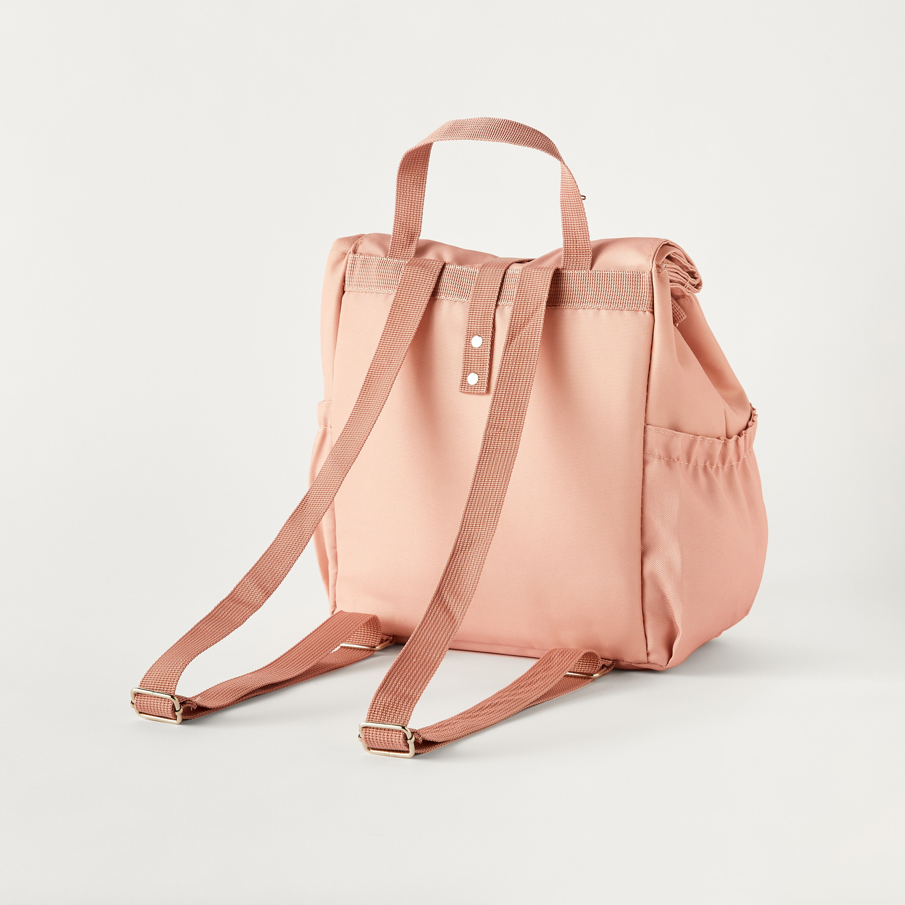 شنطة غداء سادة بحزام قابل للفصل وزر إغلاق كبّاس-school-lunchessentials-lunchbags-image-4