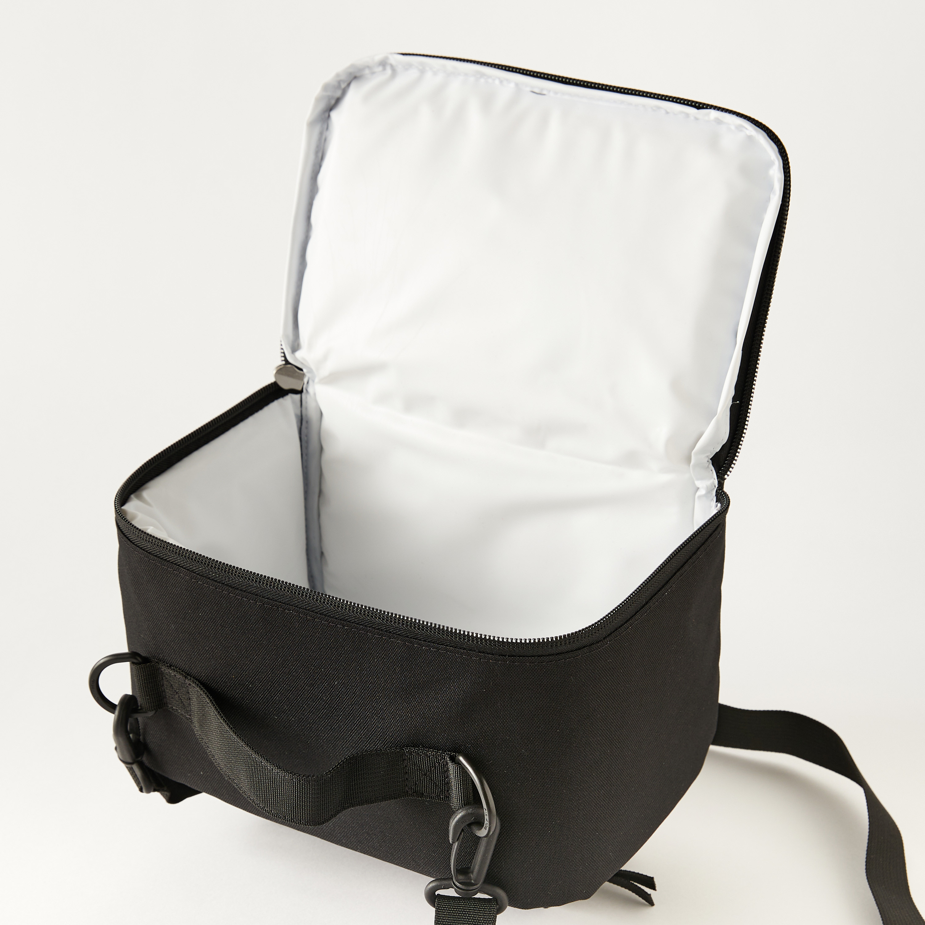 Jansport Solid Lunch Bag with Detachable Strap and Zip Closure - Lifetime Warranty-school-lunchessentials-lunchbags-image-5