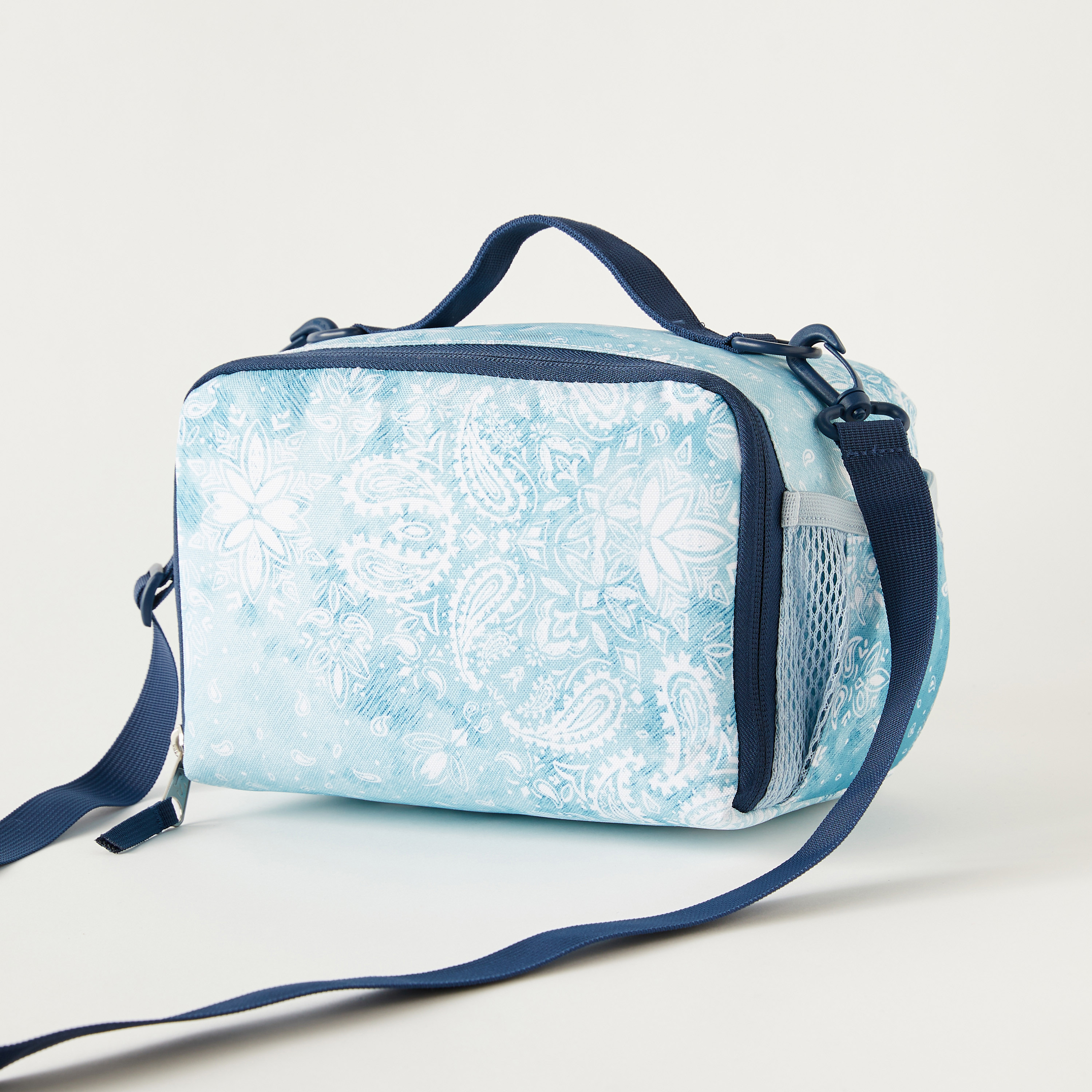 Jansport Printed Lunch Bag with Detachable Strap and Zip Closure-school-lunchessentials-lunchbags-image-4